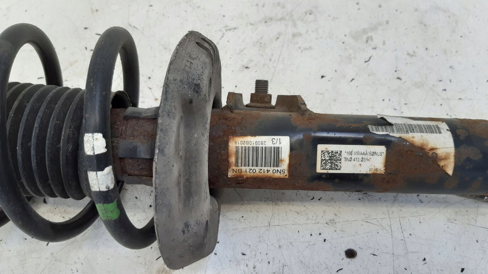 shock absorber spring front VW Tiguan 1,4 TSI