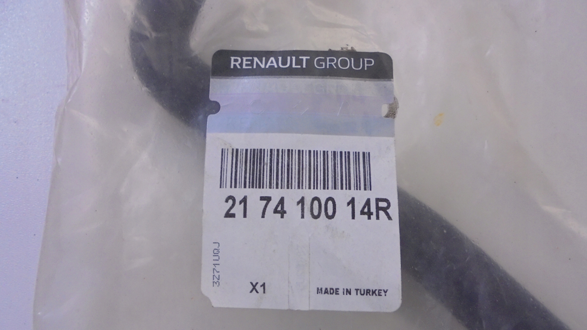 renault oe 217410014R патрубок радиатора