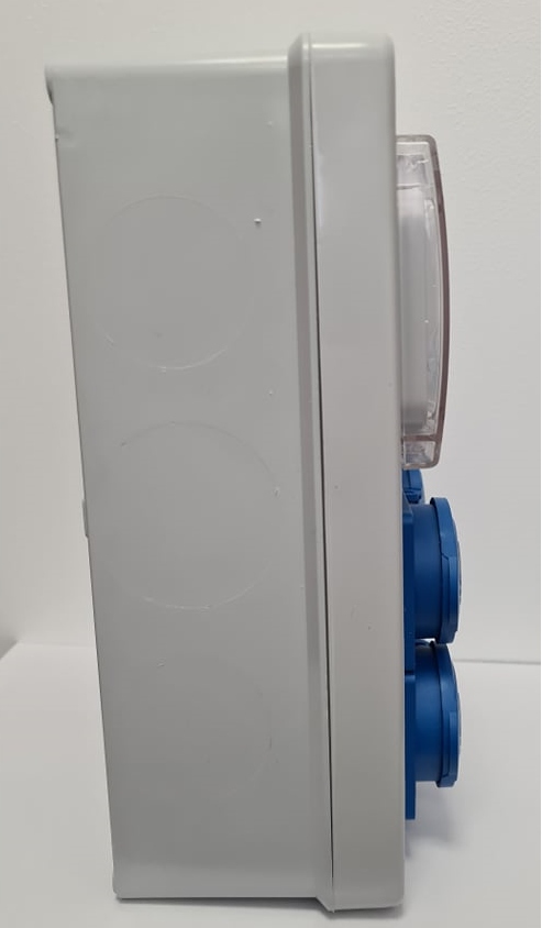 ROZDZIELNICA BUDOWLANA OGRODOWA ZABEZPIECZONA 230V Marka SCE