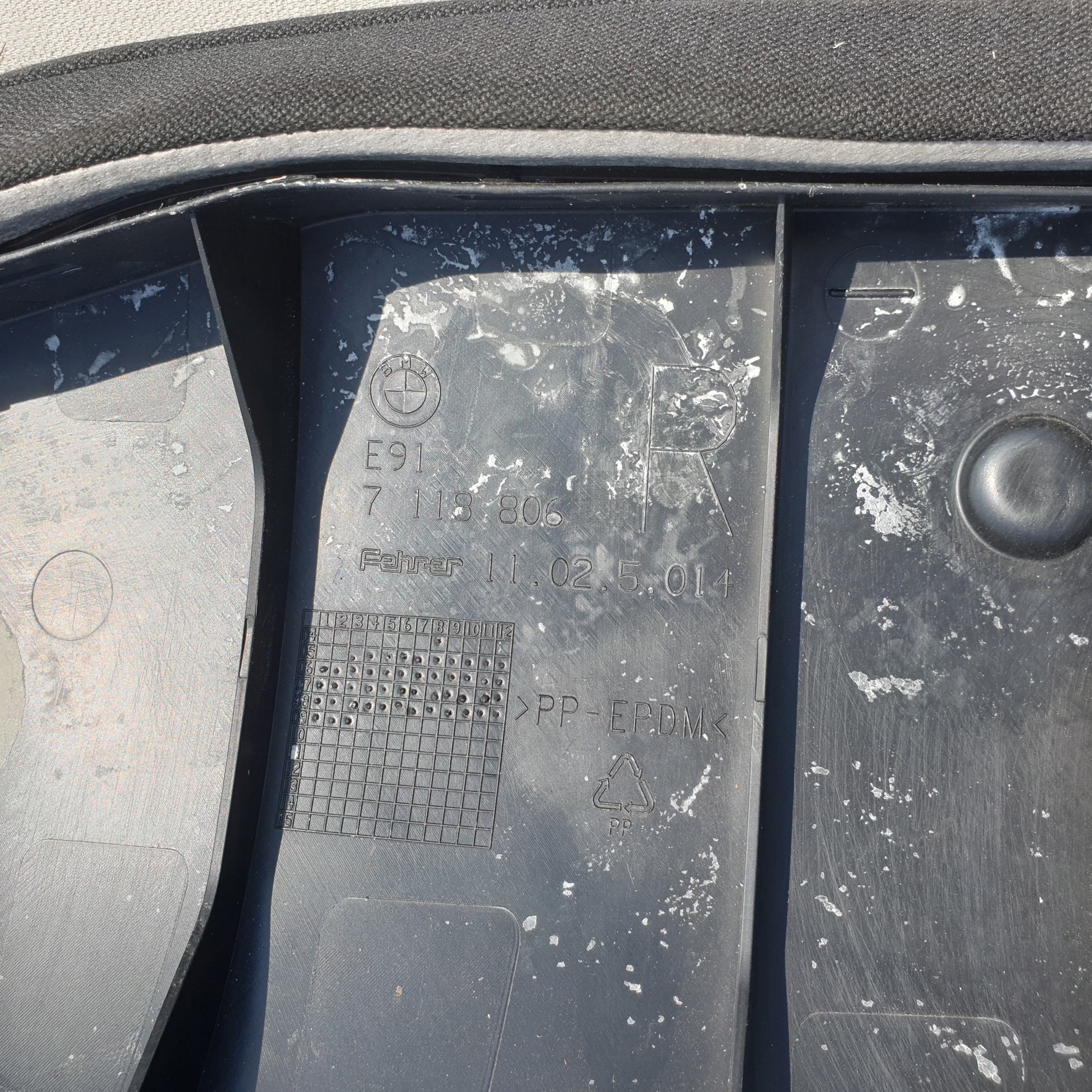side KANAPY right rear part upholstery BMW 3 E91 7118806 OE