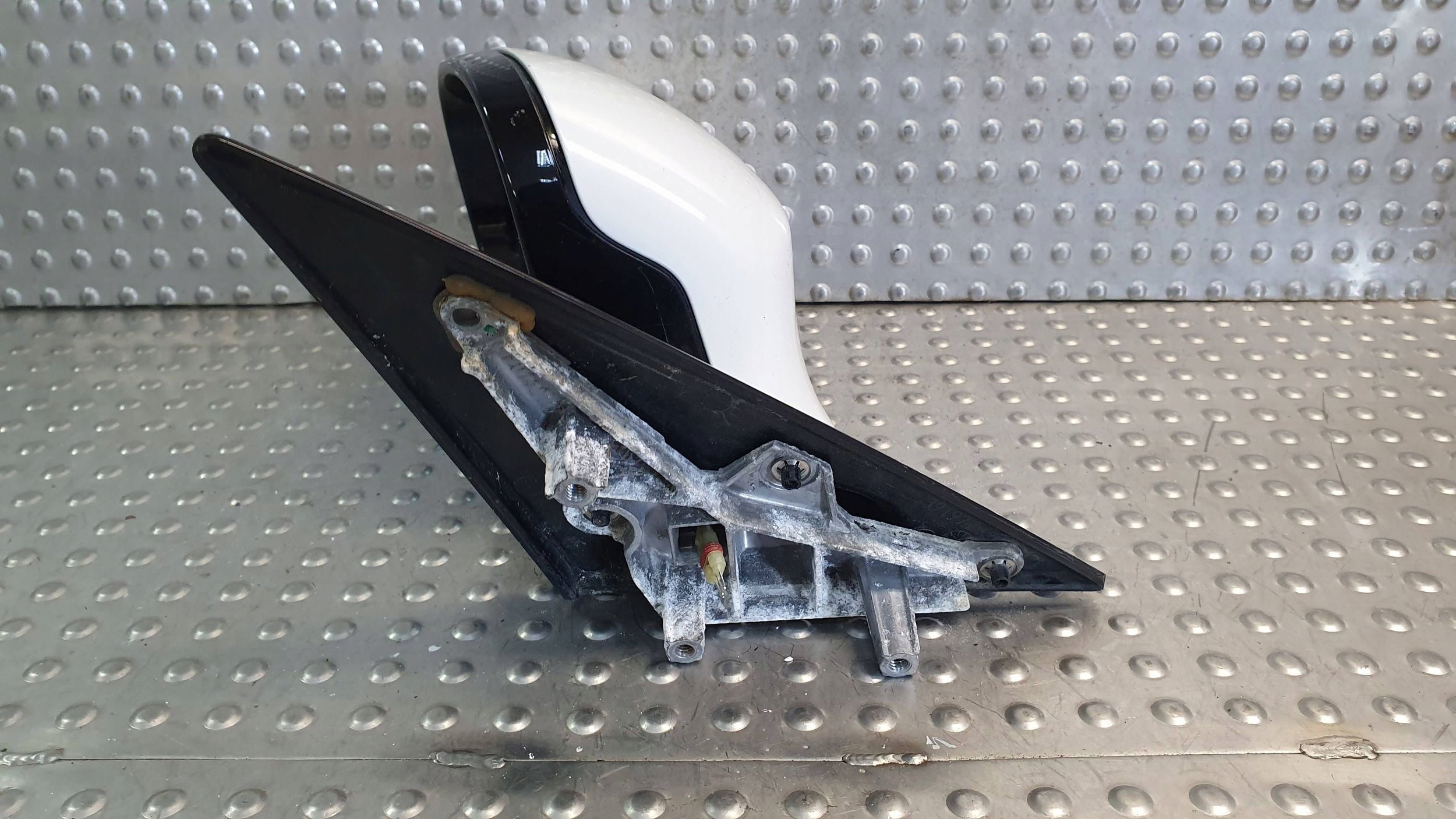 mirror left BMW 3 E90 LIFT LCI 3 PIN 04