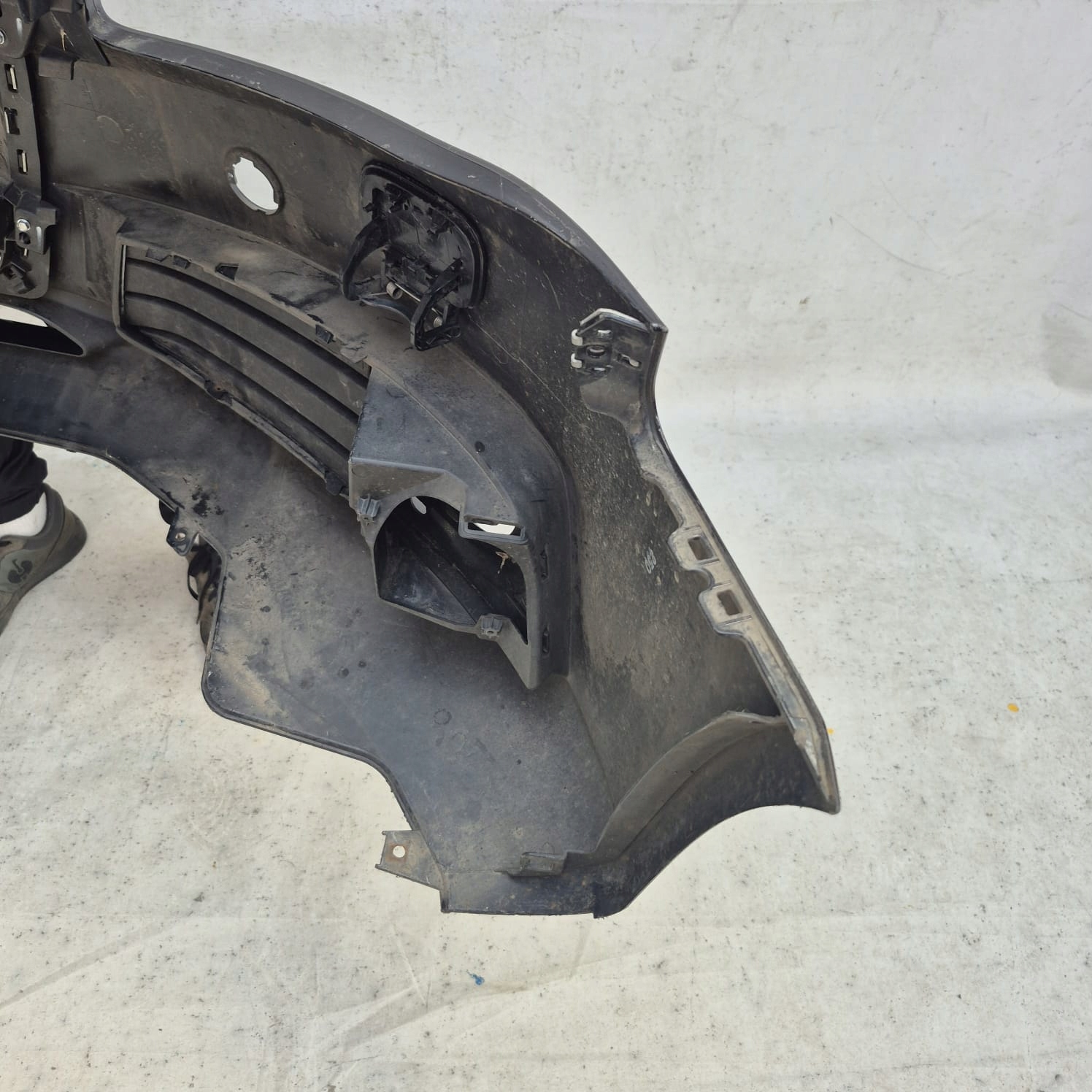 AUDI A4 B8 8K0 07-11 bumper front front PDC SPR 8K0807437A
