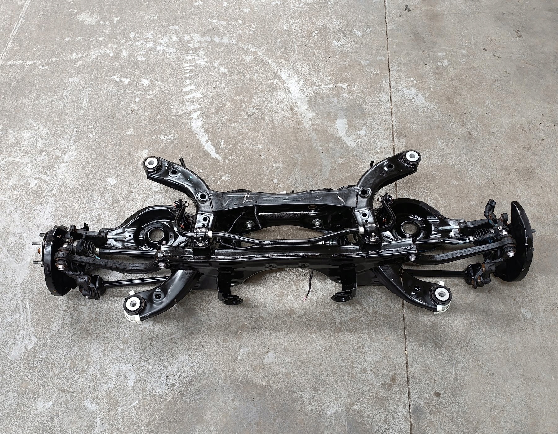 TYLNE ZAWIESZENIE KOMPLETNE MAZDA CX-5 I 4X4 BEZ RDZY !