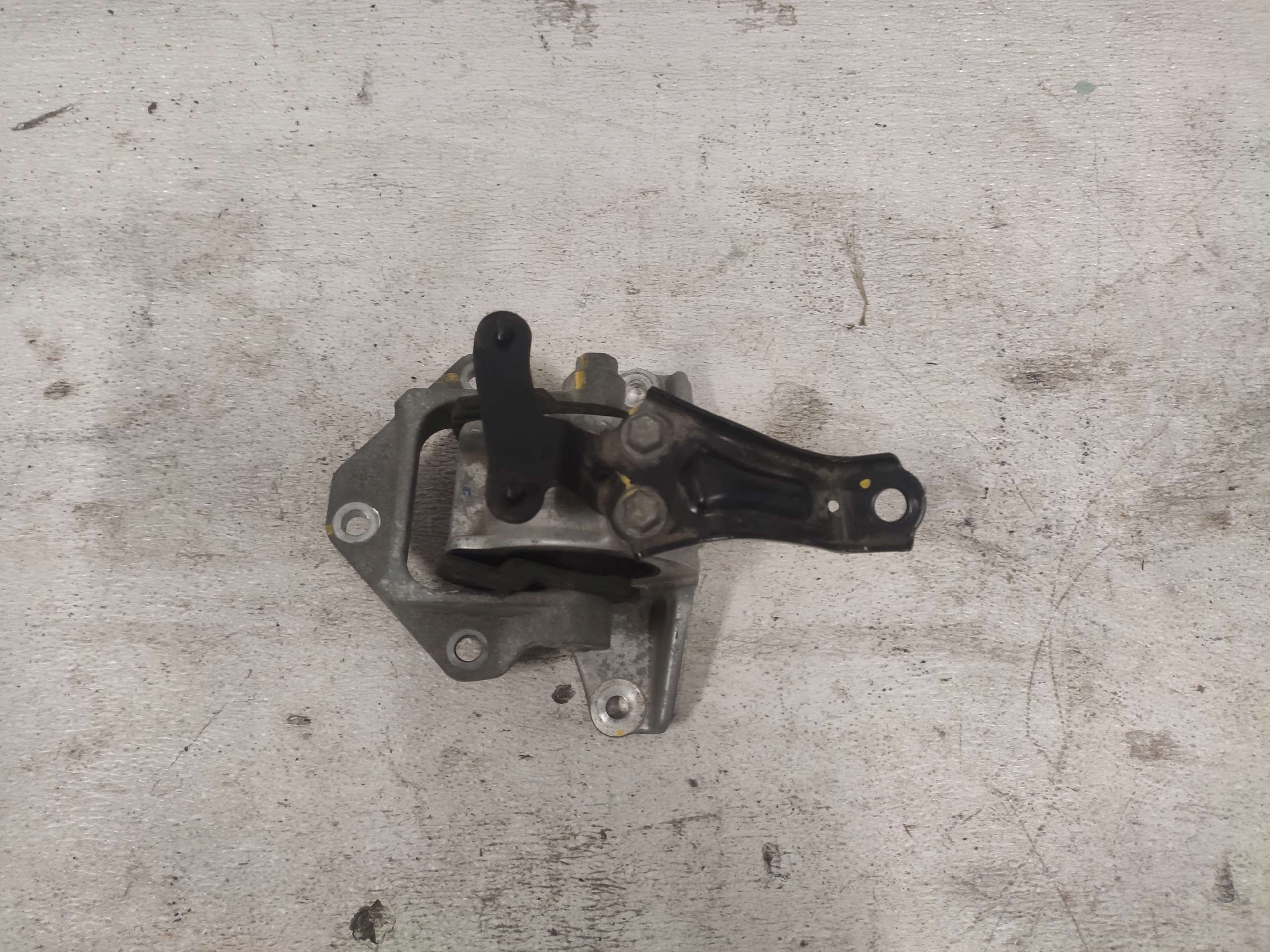 SUZUKI SX4 S-CROSS 2014 1.6B gearbox mount AUTOMAT
