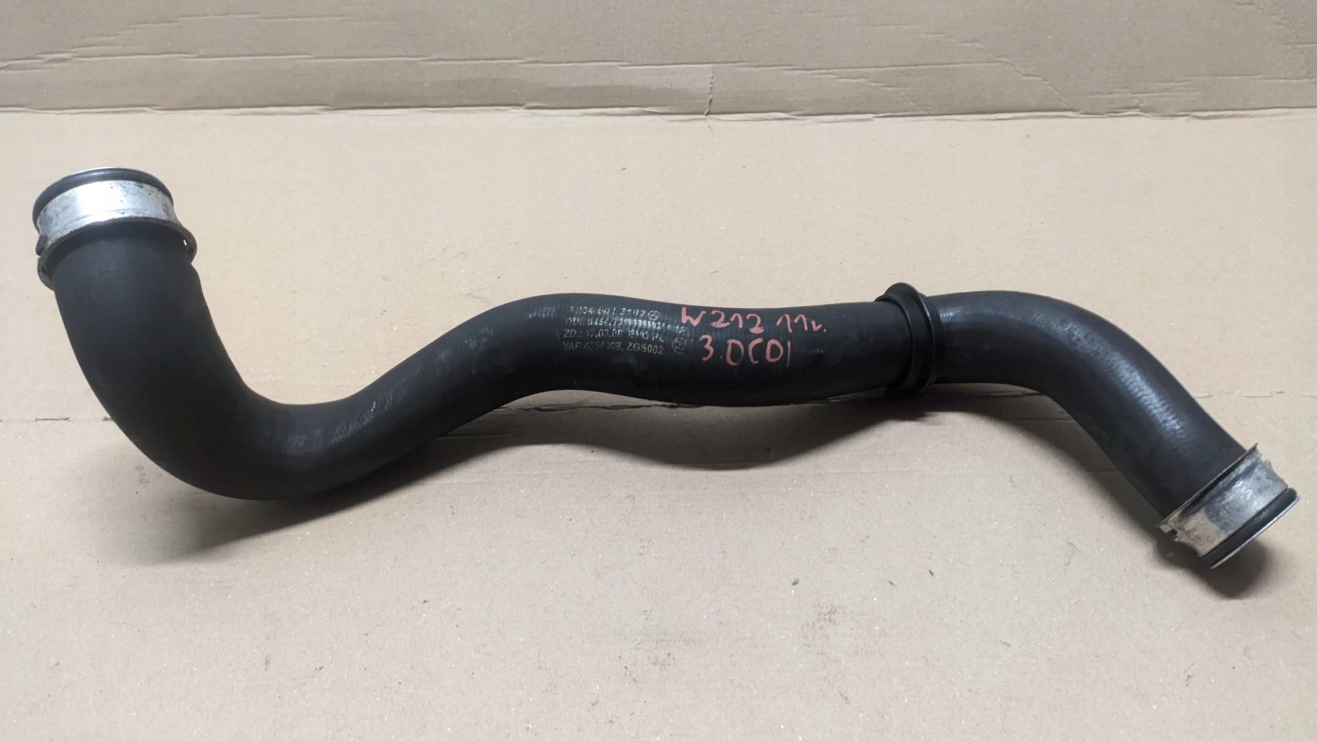 MERCEDES W212 11R prijenos vode A2045013182