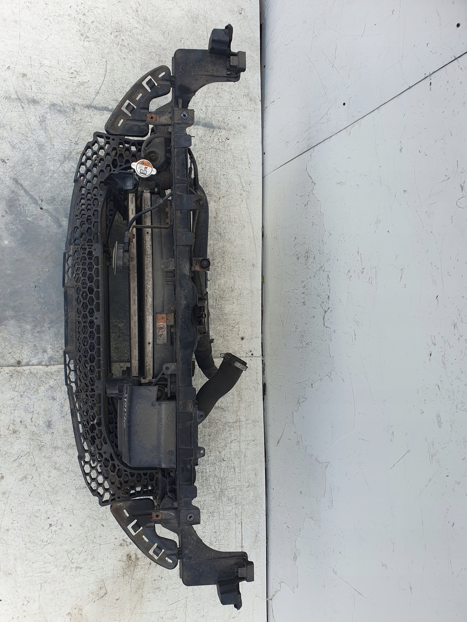 Kia Sportage 3 10- 1.7 CRDI front body wall pillar