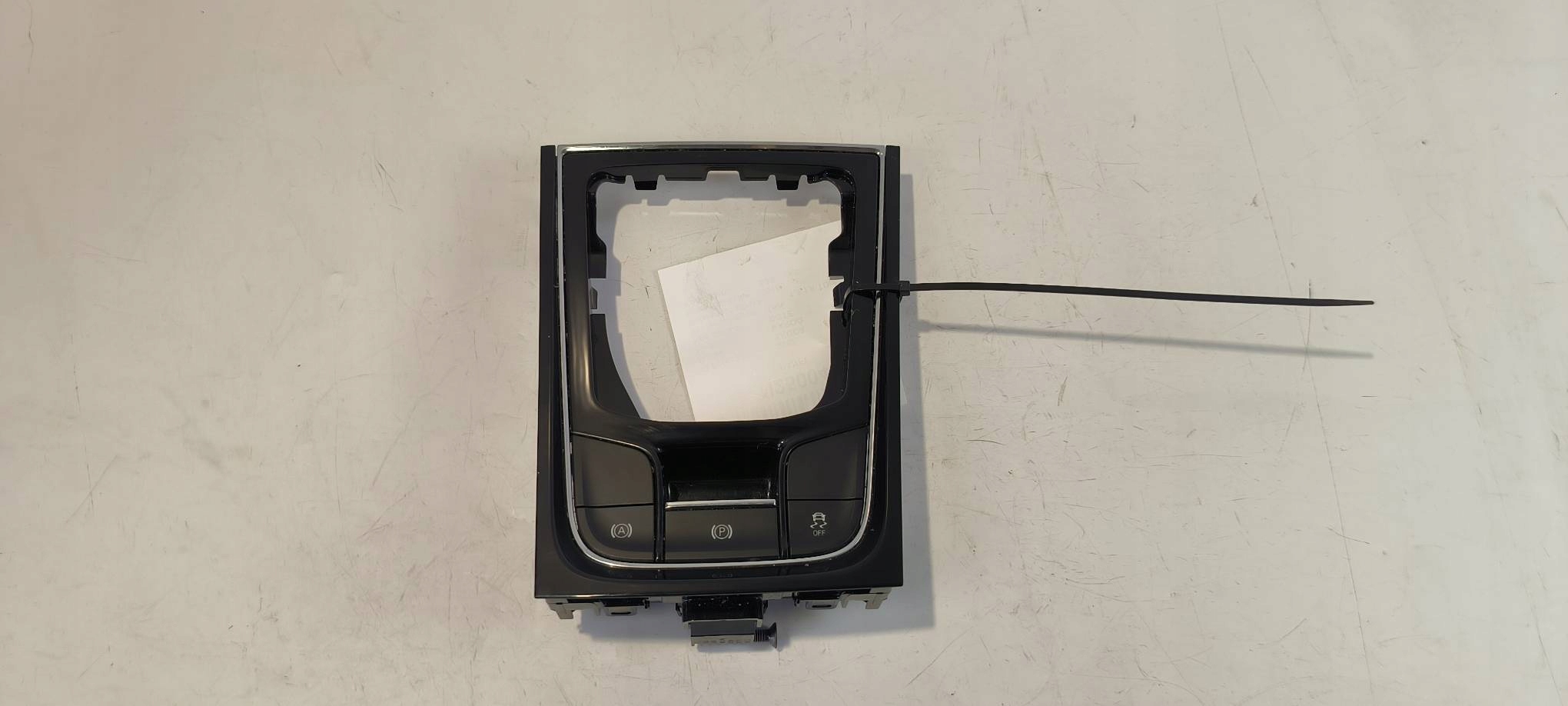 PANEL 566863212A SKODA KAROQ