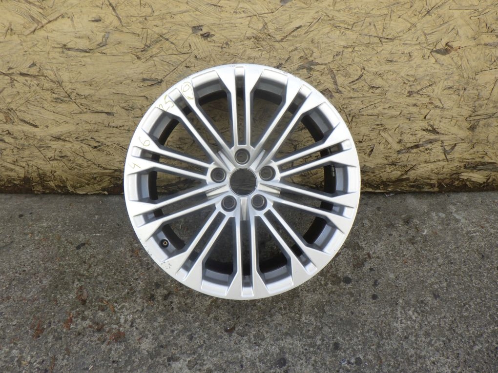 AUDI A4 A5 B9 8.5J x 18 ET29 5x112 disk hliníkový