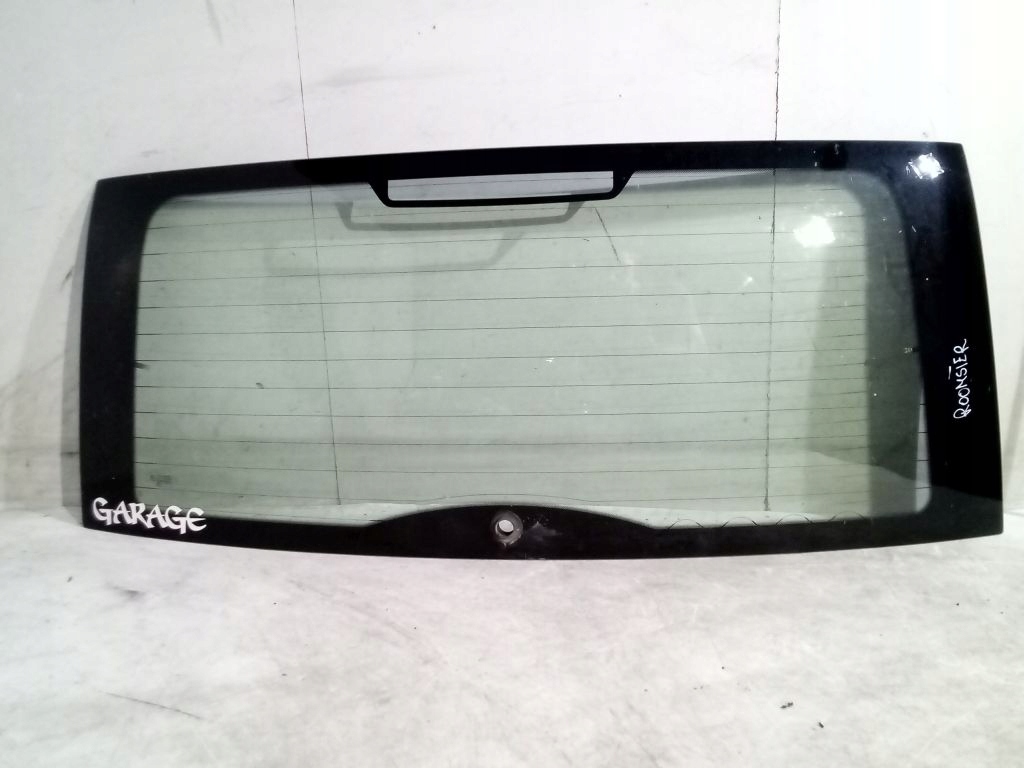 Skoda Roomster Vitre Arrière du capot