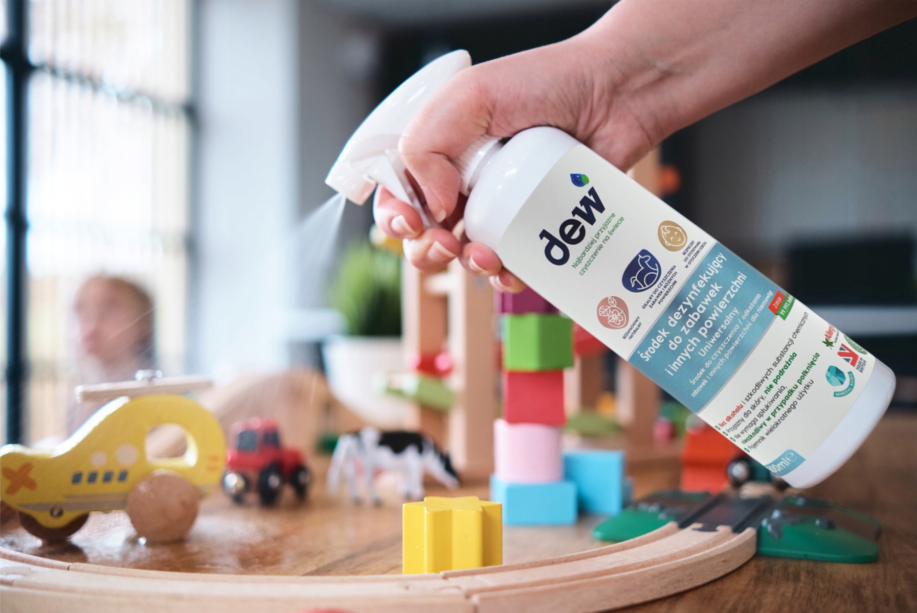 DEW PŁYN DEZYNFEKUJĄCY DO MYCIA ZABAWEK 2,5L Kod producenta 5060650475172