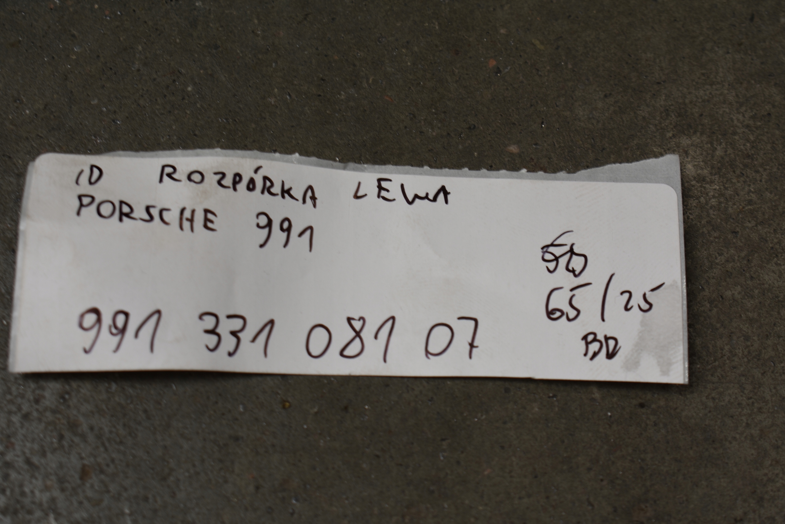 IDEALNA podpěra levá PORSCHE 991 1