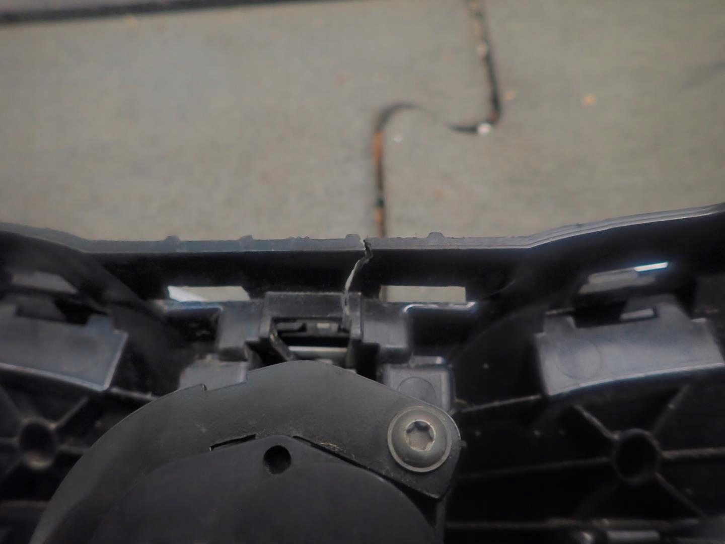 MASKA BUBREZI BMW 3 G20 G21 2018