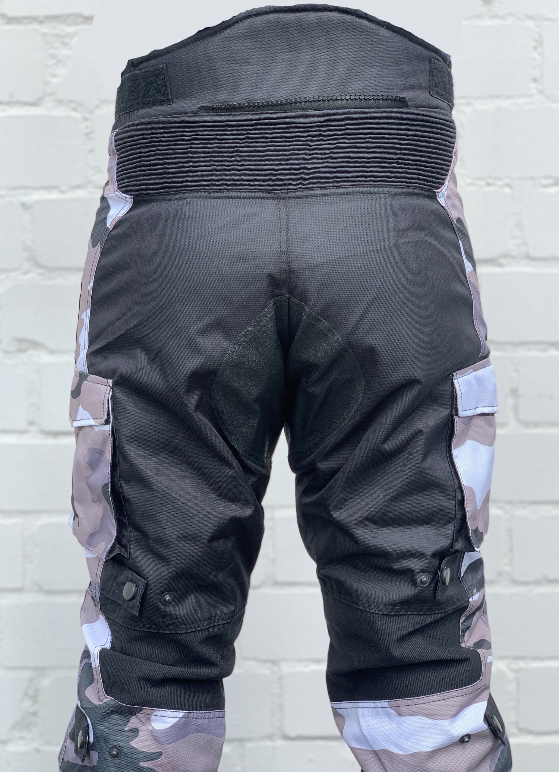 NOWOSC Spodnie Motocyklowe Moro białe Rozmiary 5XL Producent BC101