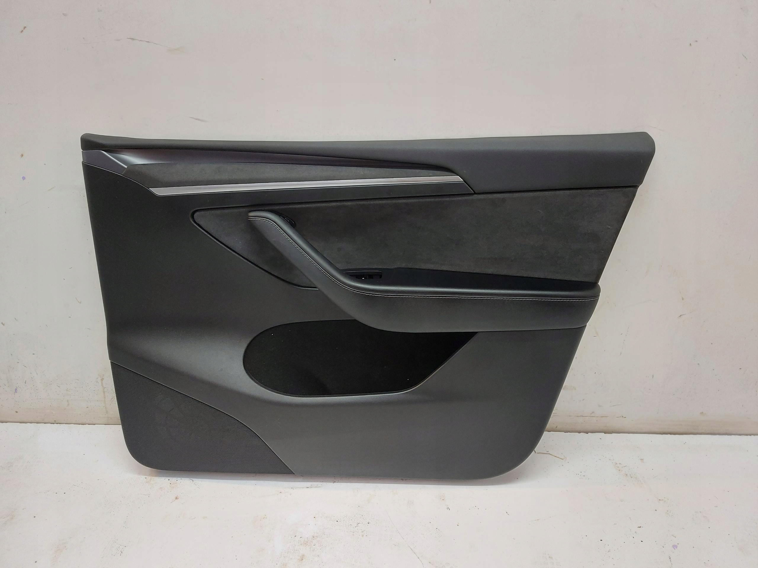 TESLA MODEL Y 2022r side upholstery door right right front oryg