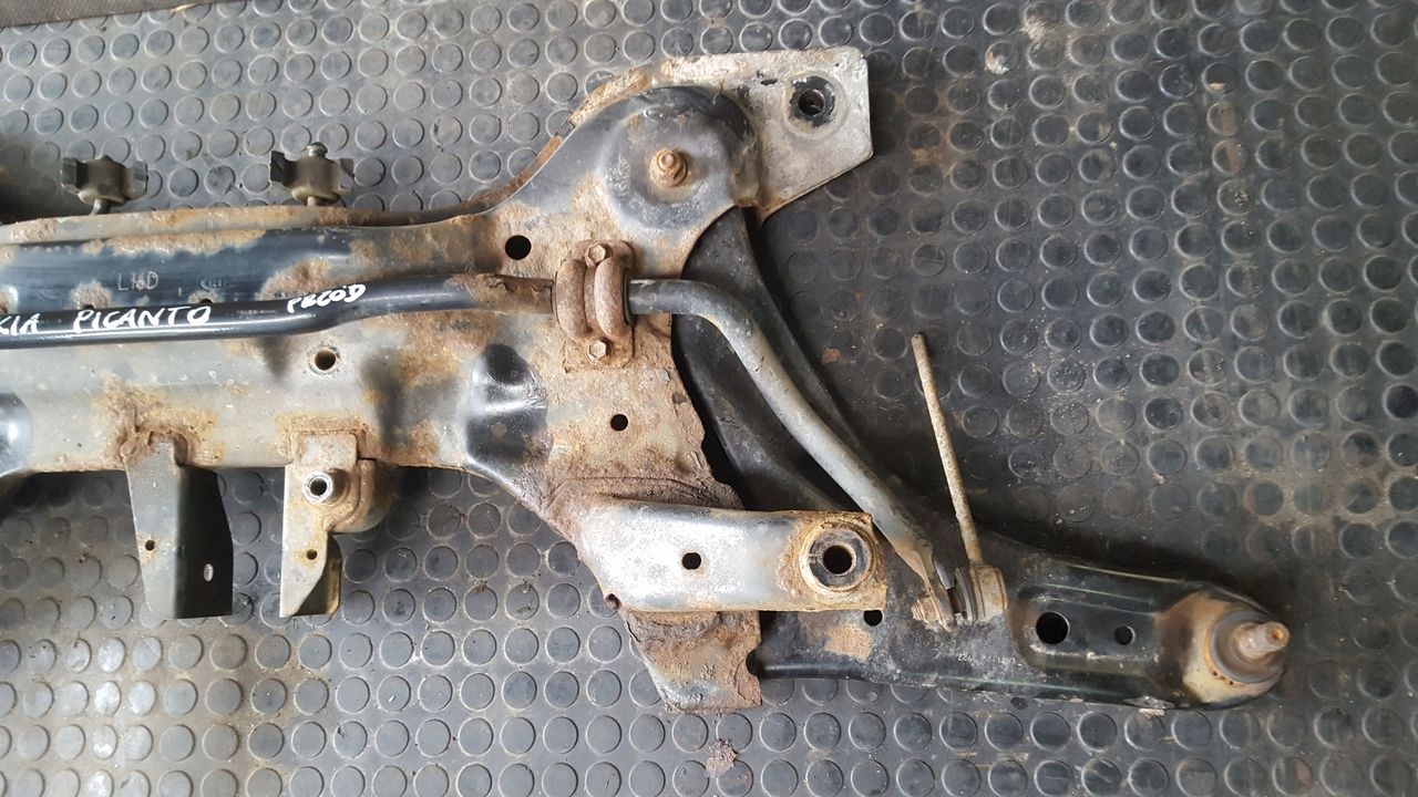 axle beam subframe front front Kia Picanto