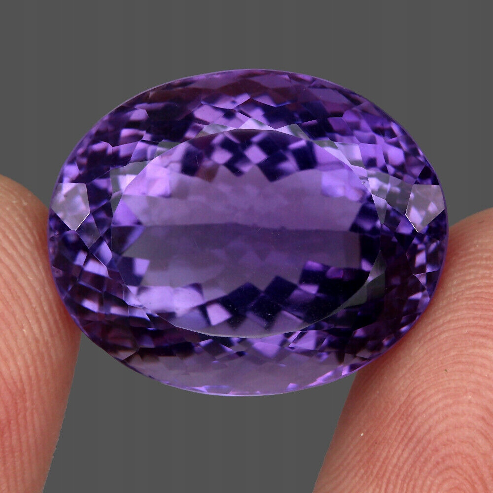 Přírodní kámen ametyst 37.8ct Vvs