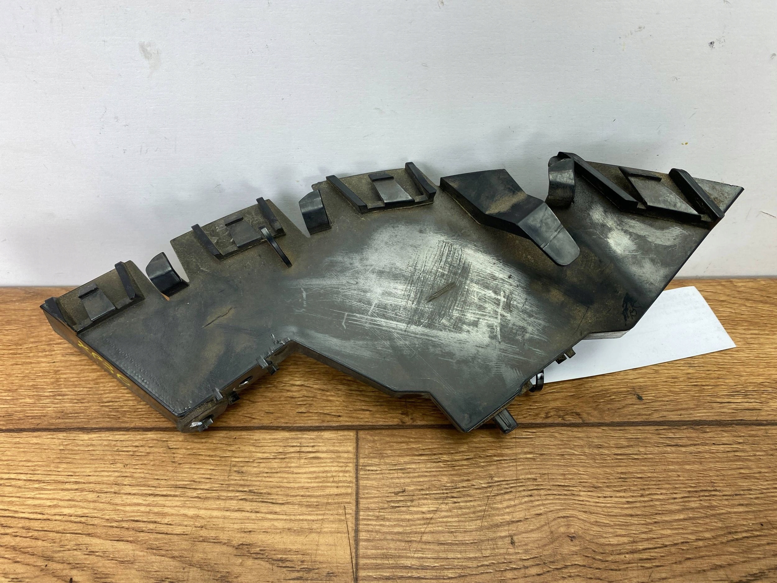 Support montage pare-chocs Arrière Ford Escape IV 2020