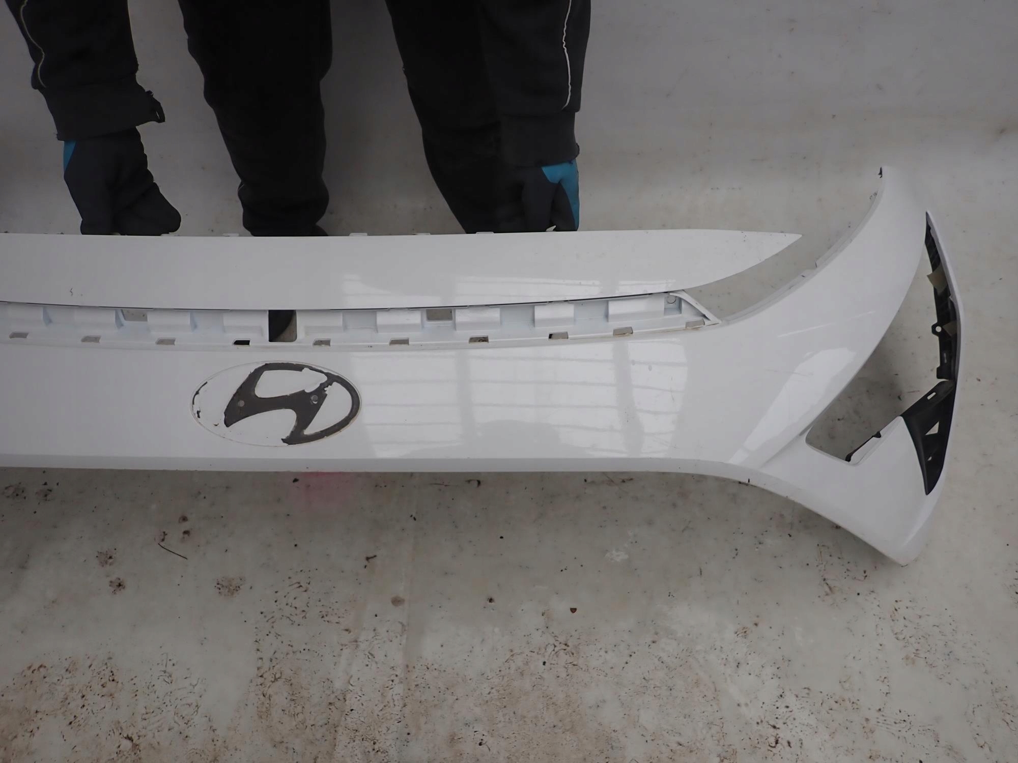 HYUNDAI BAYON 21-24 Stoßstange vorne vorne
