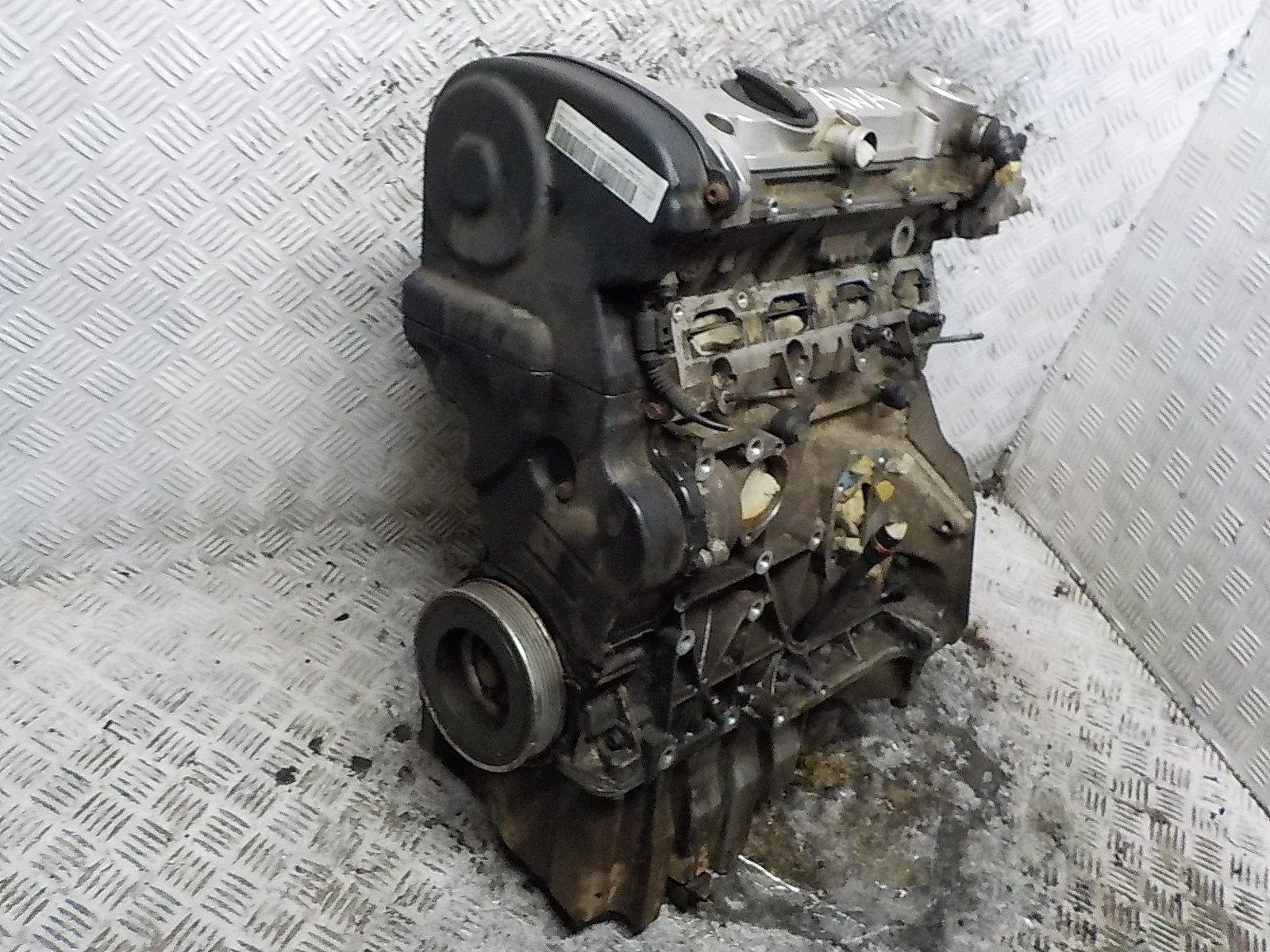 AUDI A4 B6 engine 2.0 FSI 16V 150 KM AWA