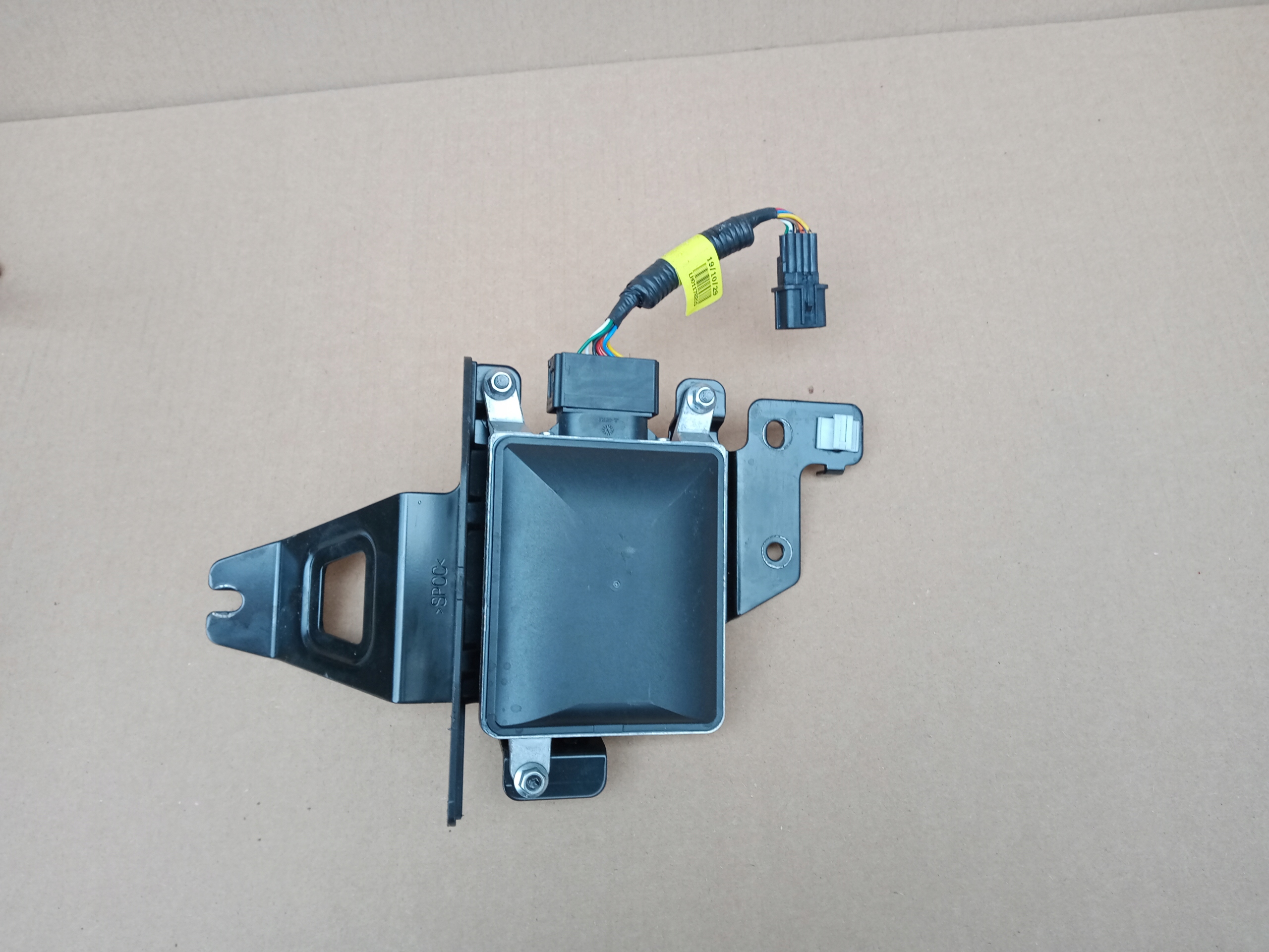 95811-C5000 - KIA SORENTO III РАДАР ДАТЧИК СЛЕПЫХ ЗОН 95811-C