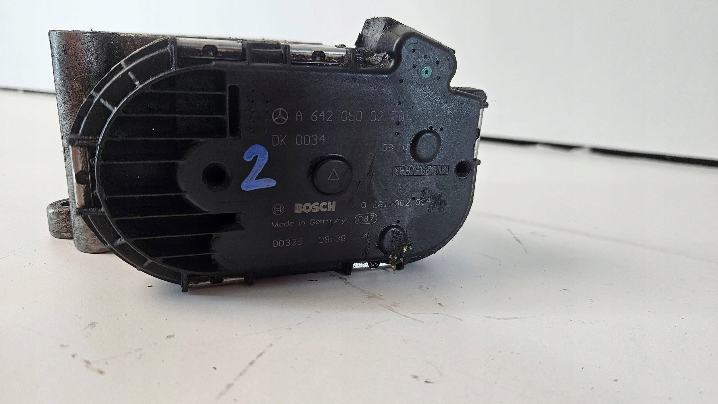 Mercedes-Benz E klasa 211 W211 3.0 CDI Valvola a farfalla 6420900270