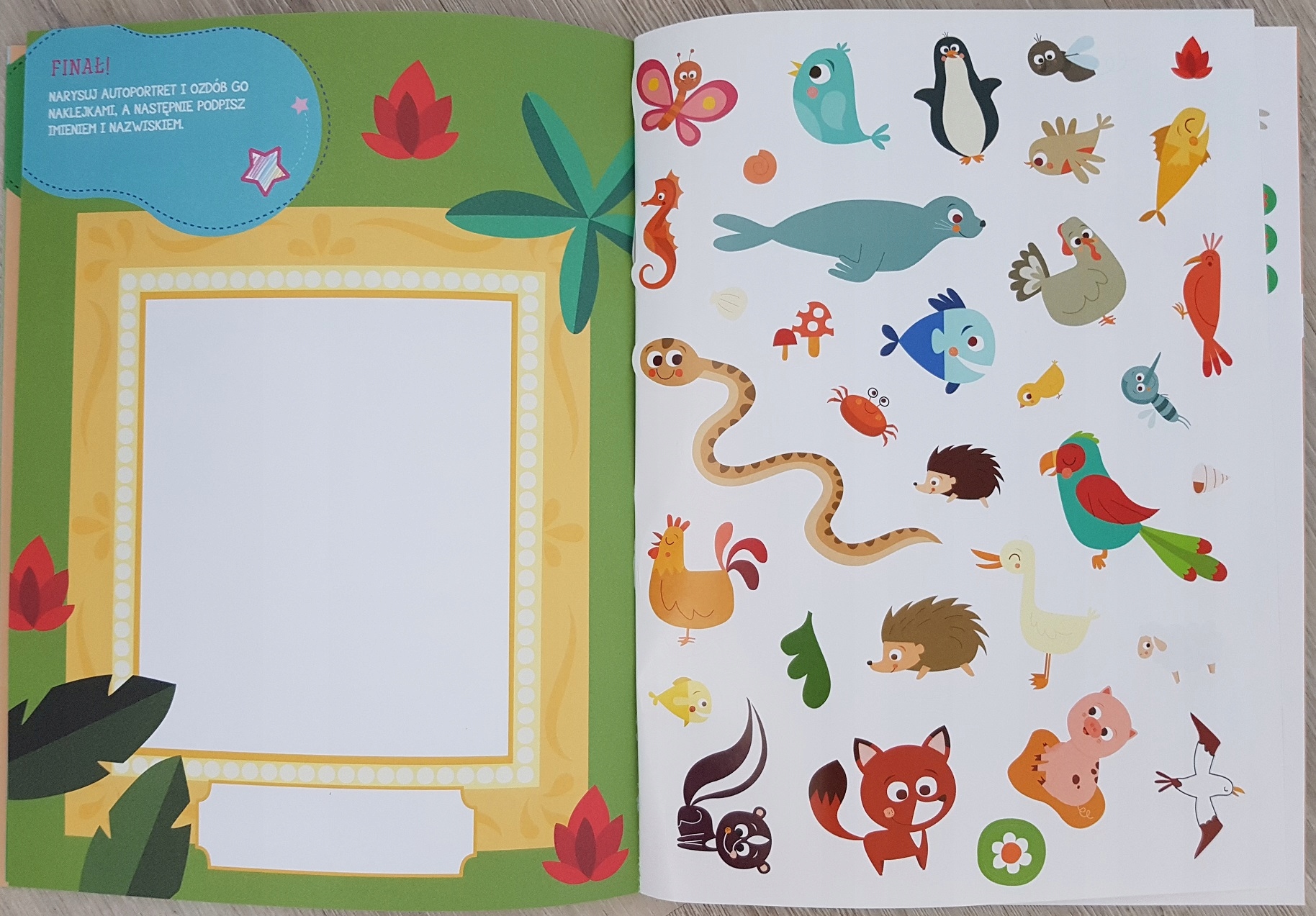 Pomysłowa Książeczka Przyroda Wokół Nas + Naklejki Gatunek Łamigłówki, zagadki i gry