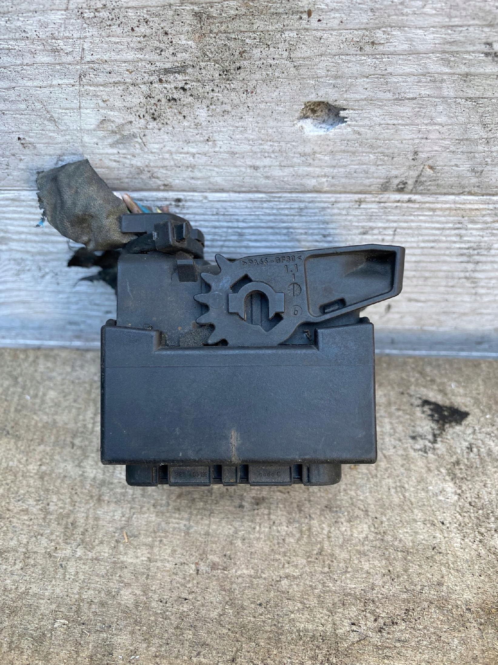 Prise KOMPUTERA OPEL INSIGNIA 1928405200