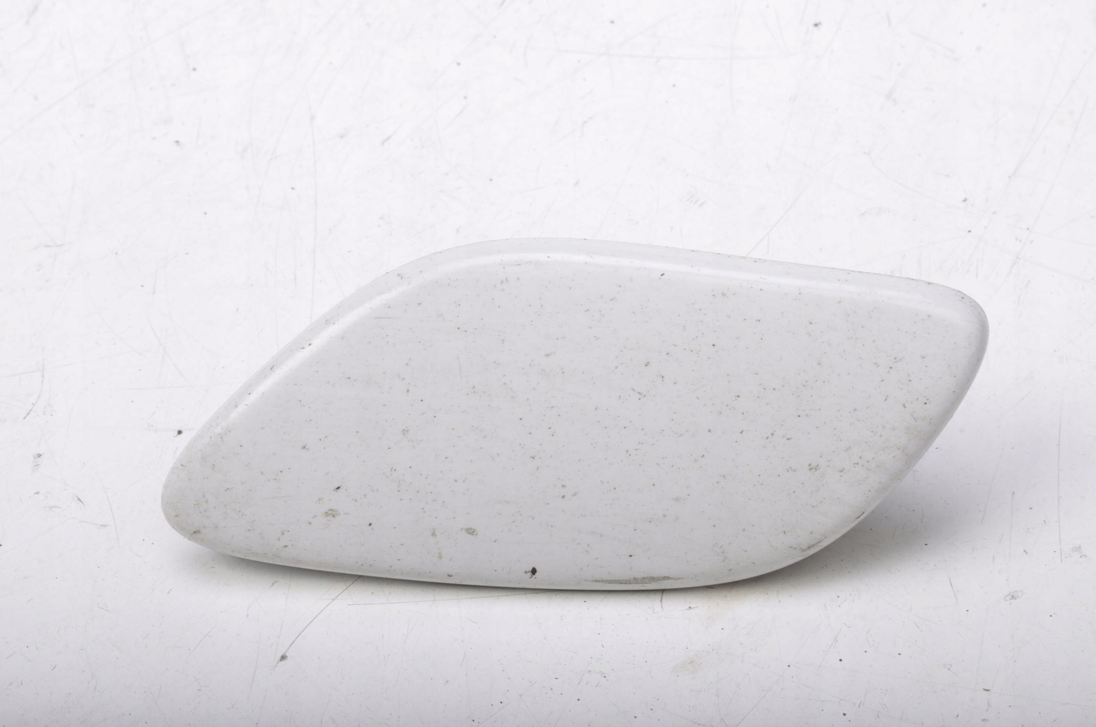 VOLVO V70 III крышка омывателя лампы 30678624