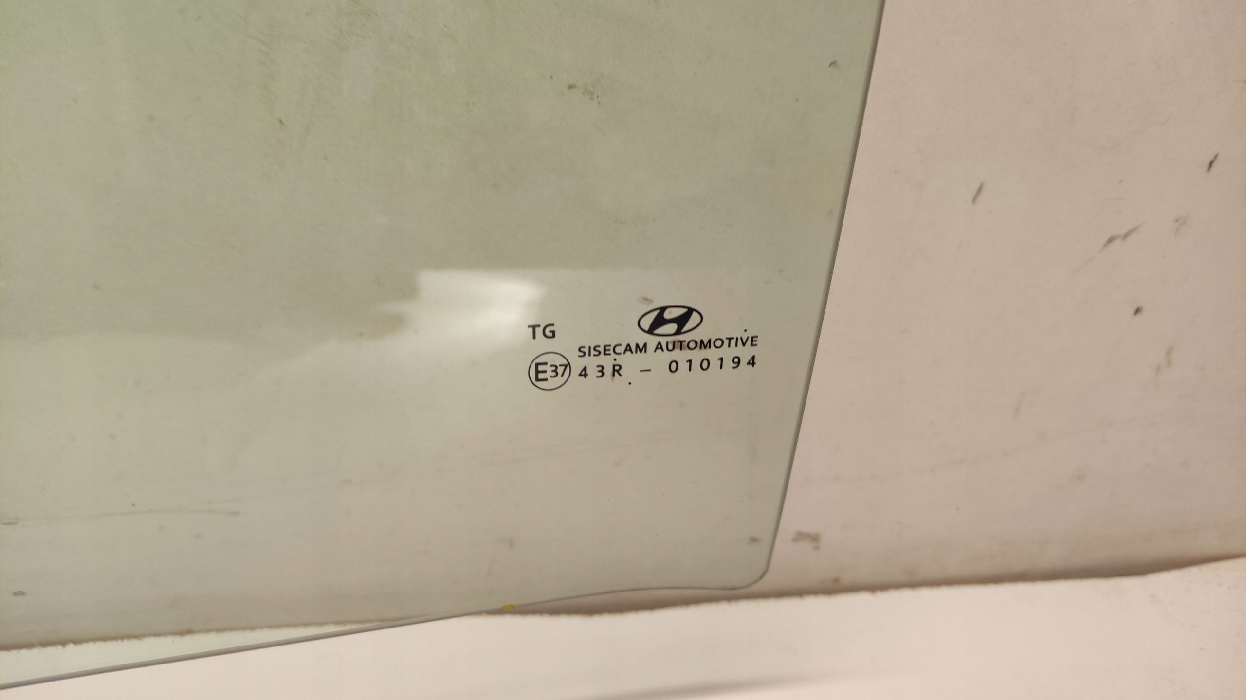 window door left rear rear part HYUNDAI BAYON 21-24