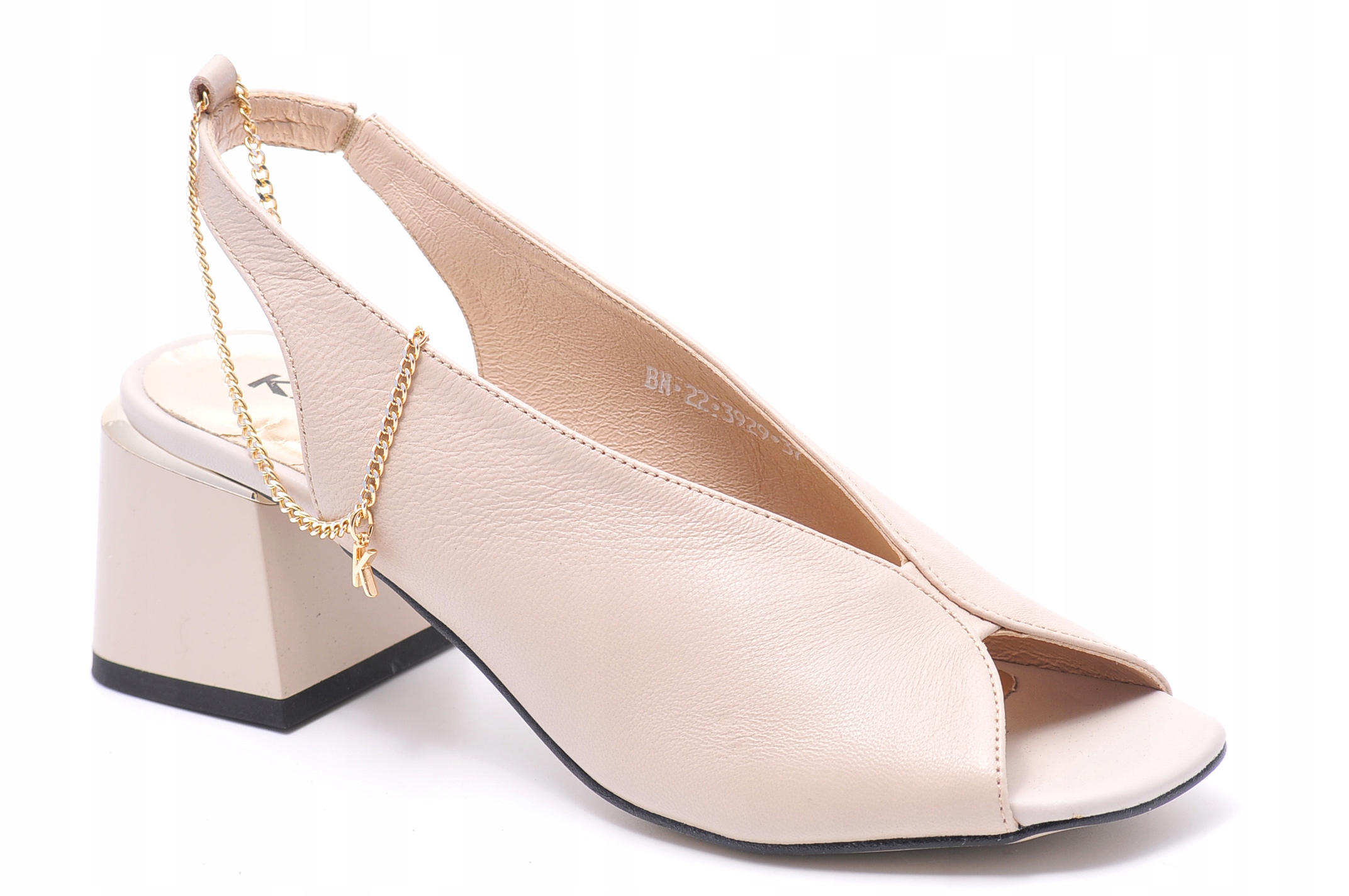 Karino 3929 Béžové kožené sandály Velikost 40