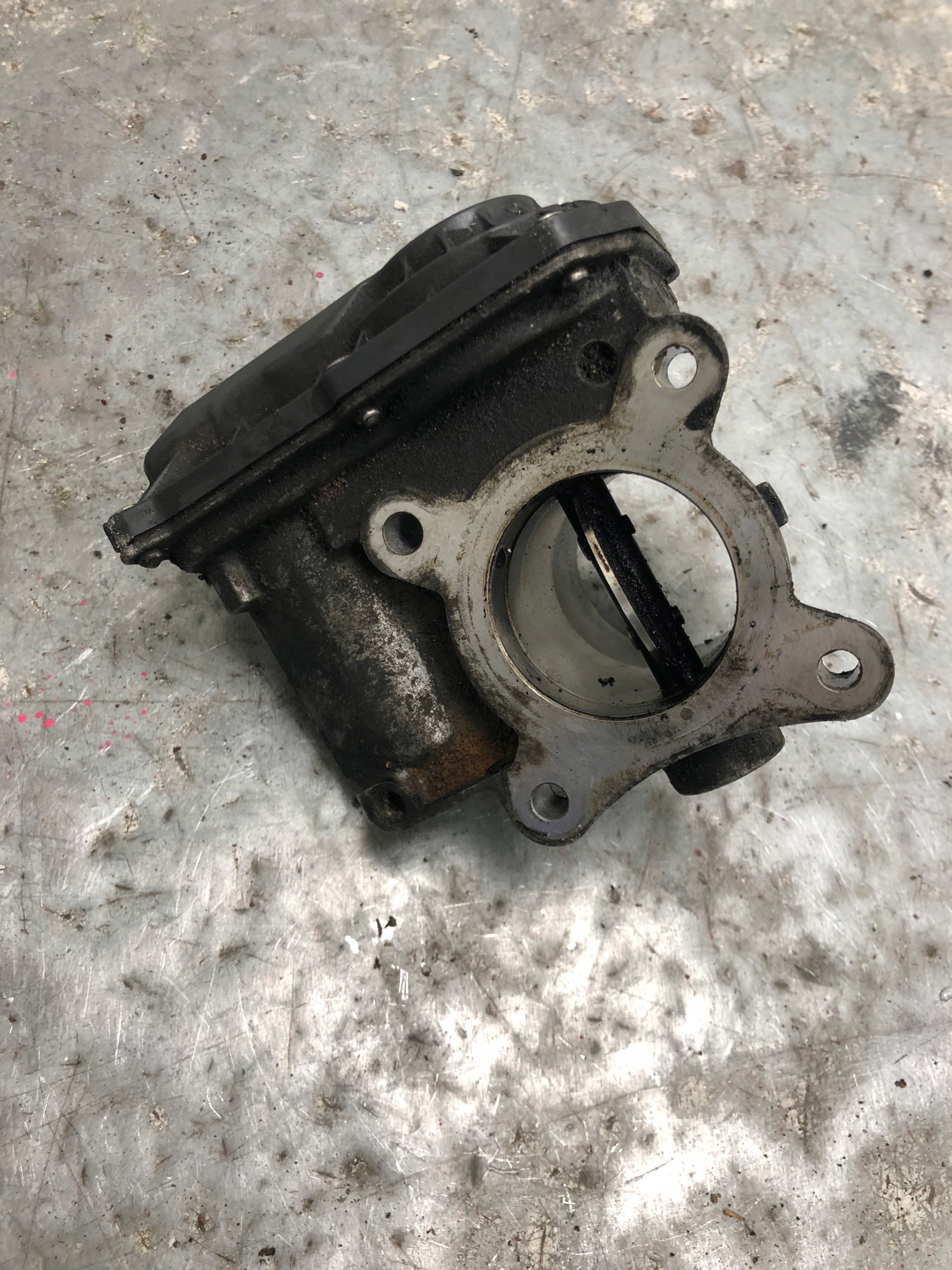 Valvola a farfalla 1.4 1ND TOYOTA 26100-0N030