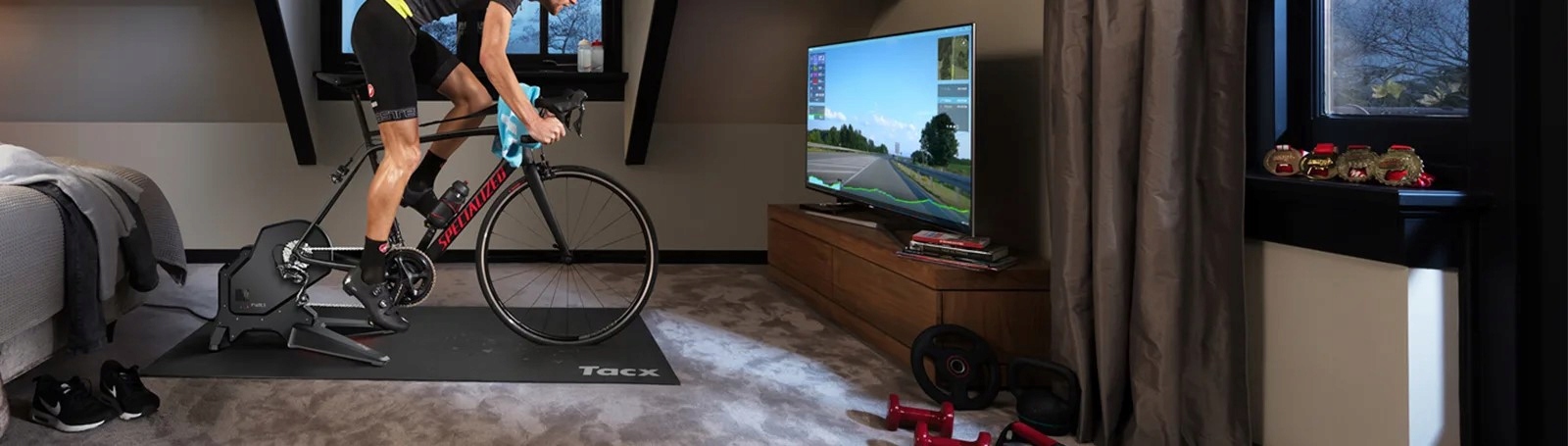 GARMIN Trenażer rowerowy Tacx FLUX S Smart Rodzaj oporu magnetyczny
