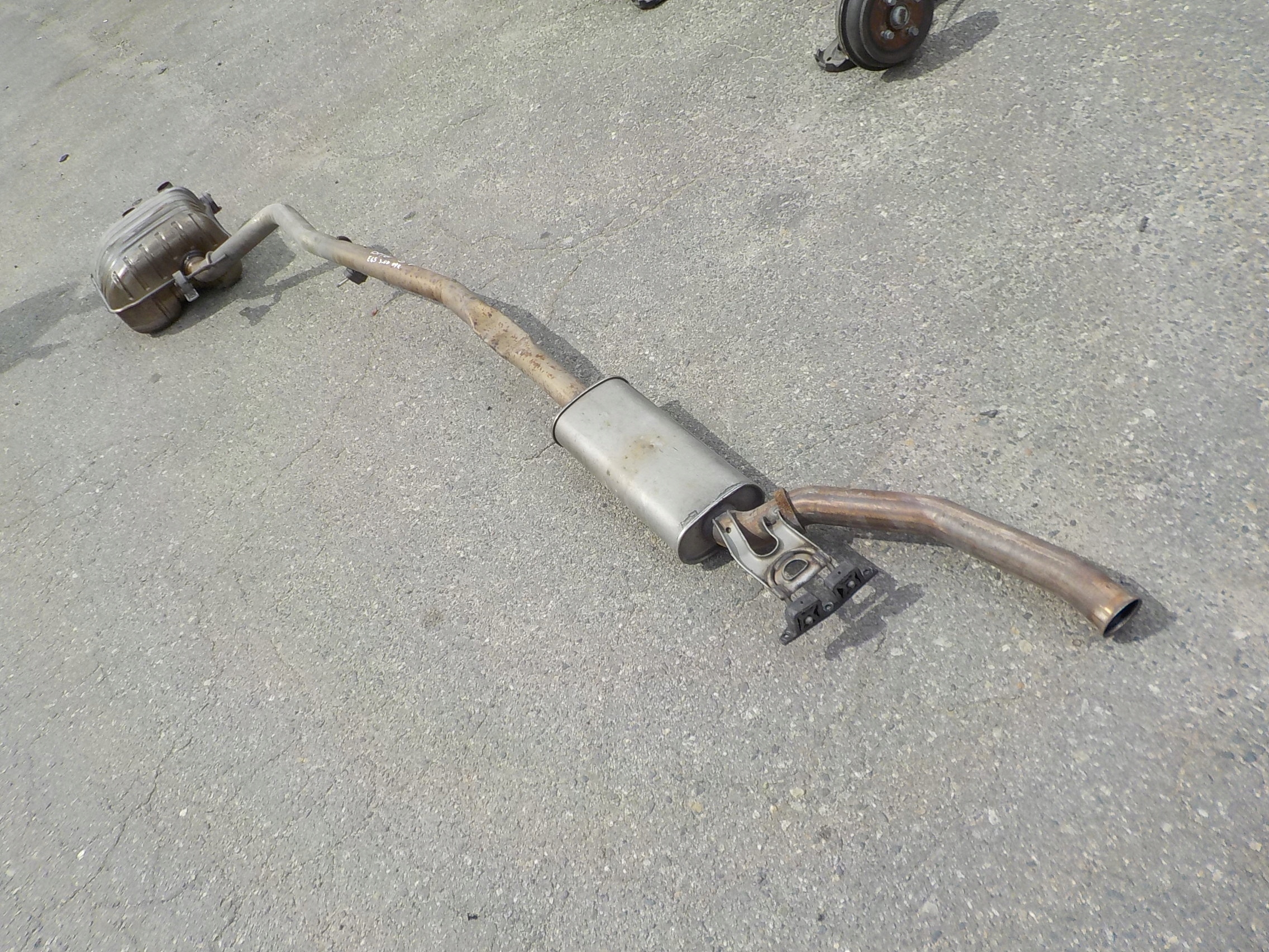 tlumik koncowy mitte bmw e65 3,0 D 04r