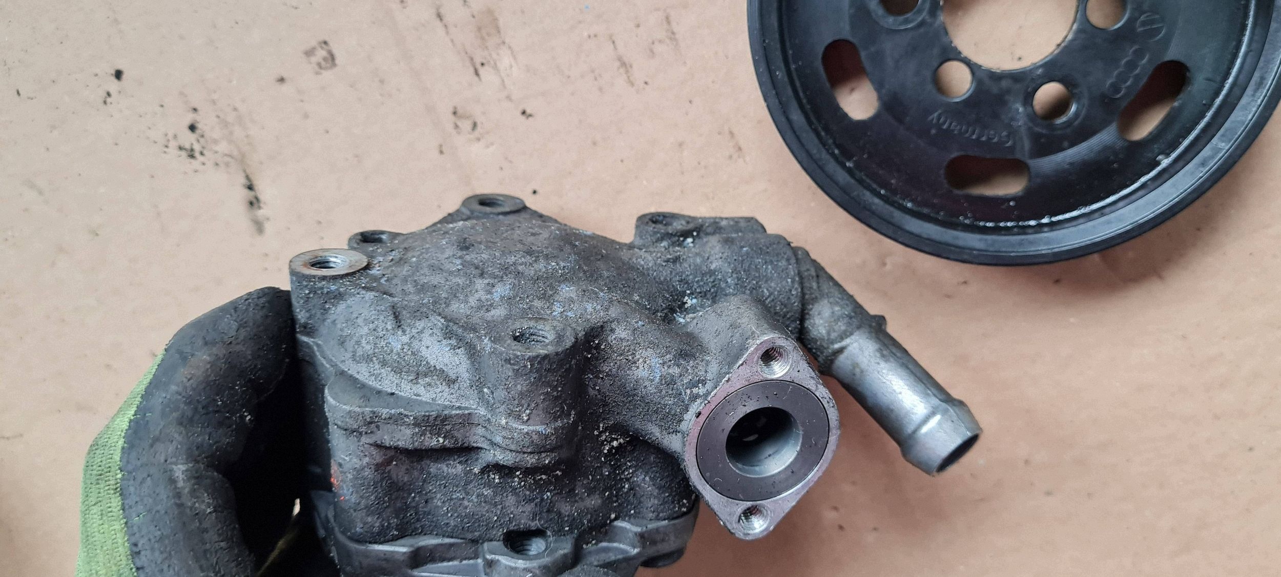 Q5 8R servo pump pulley 2.0 TDI 8R0145155K