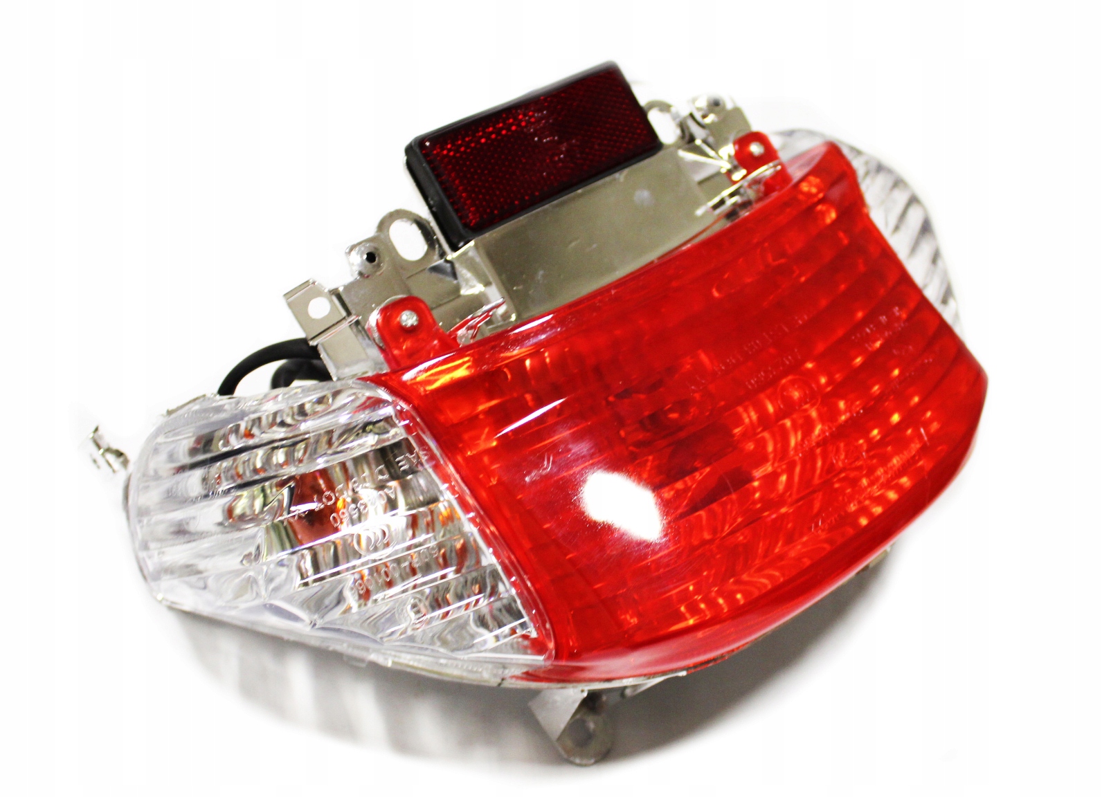 LAMPA TYLNA KLOSZ TYŁ SKUTER 4T GY6 HOMOLOGACJA E3 Zipp Romet Junak Baotian Producent Amparts
