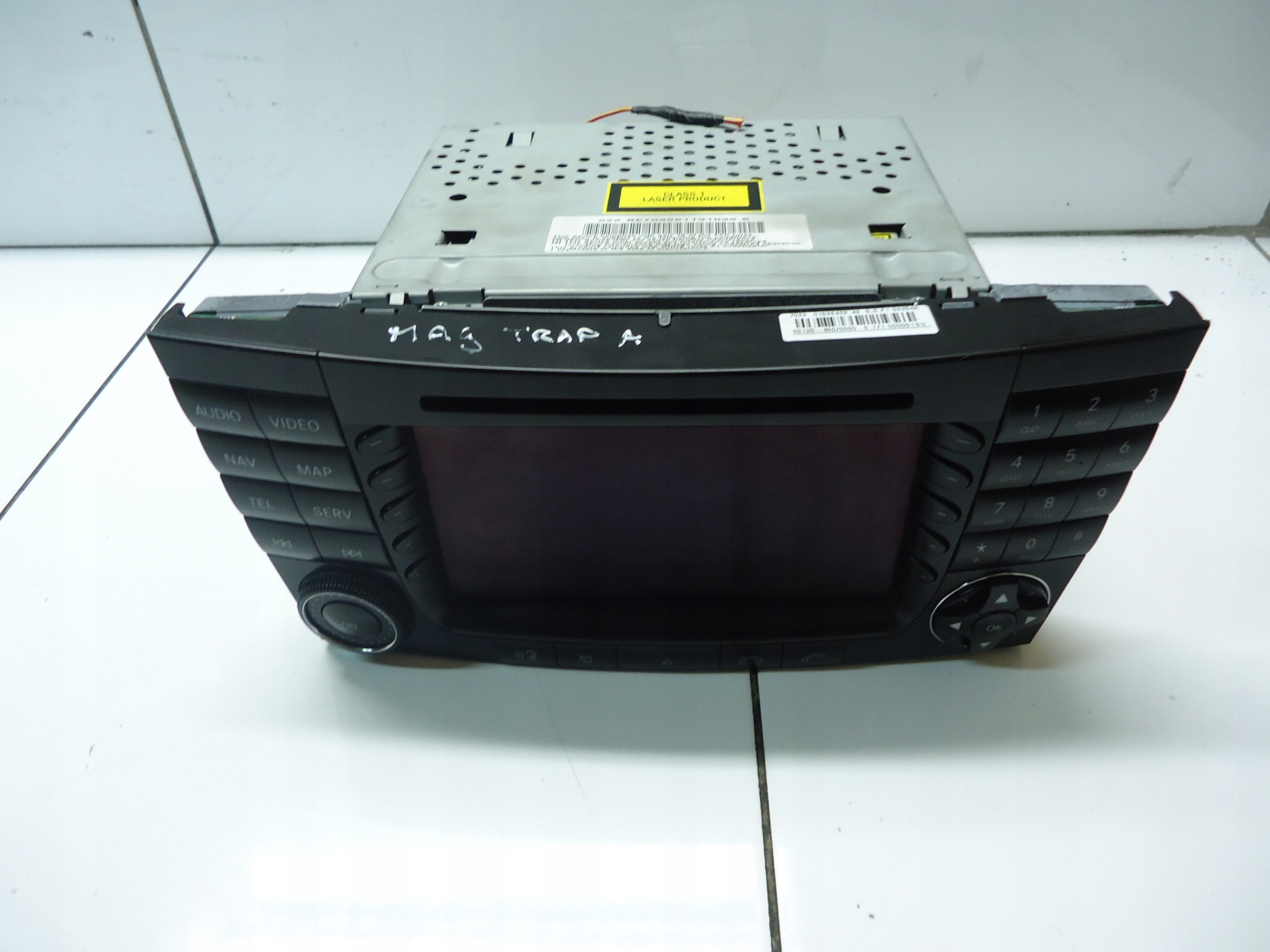 MERCEDES CLS W219 RADIO CD Navigation A2118202197
