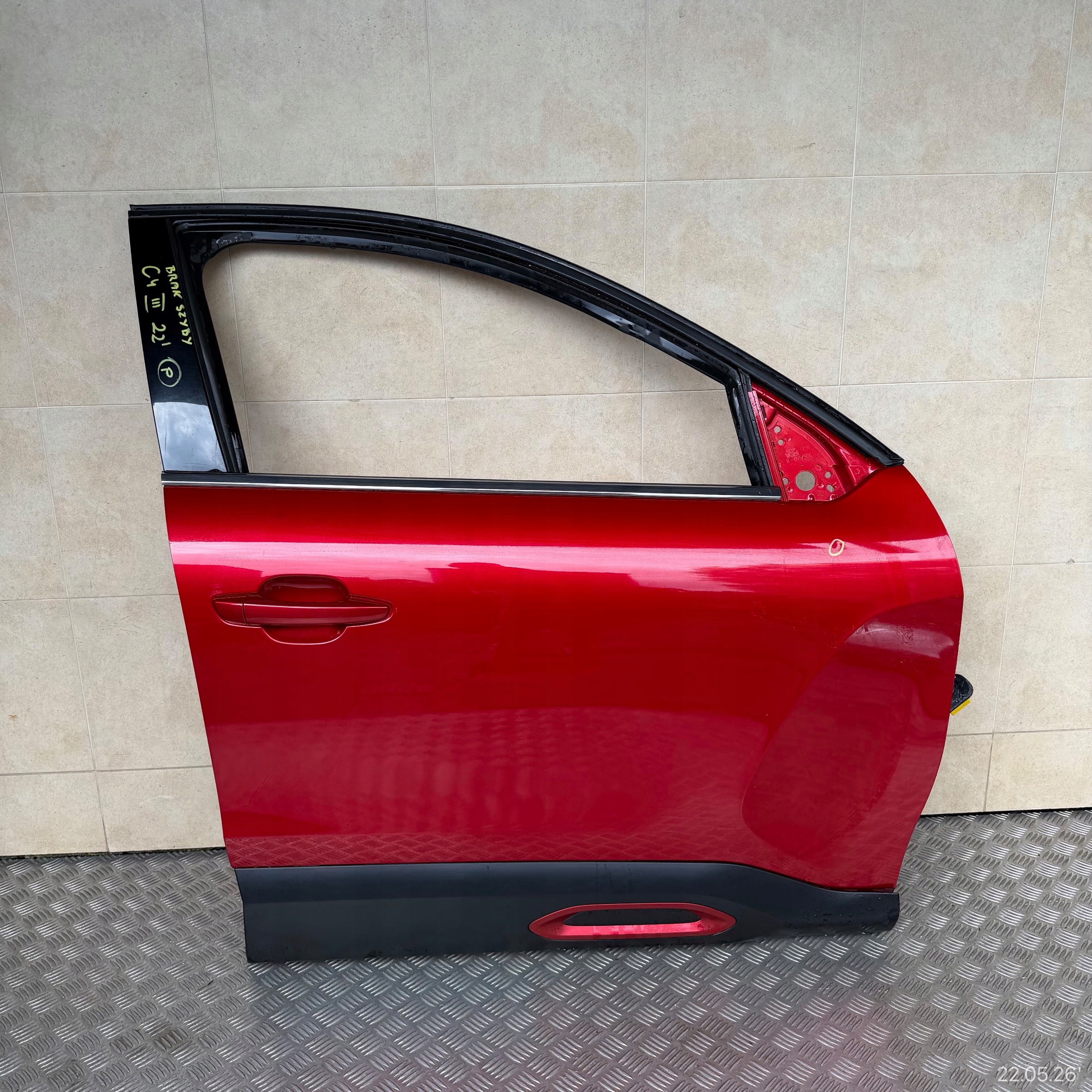 door complete front right CITROEN C4 III 2022 ROK does not have windows