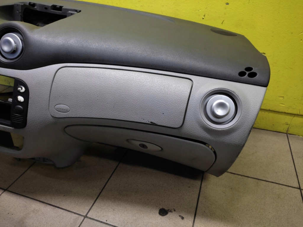 CITROEN C3 PLURIEL торпеда 96379957ZQ