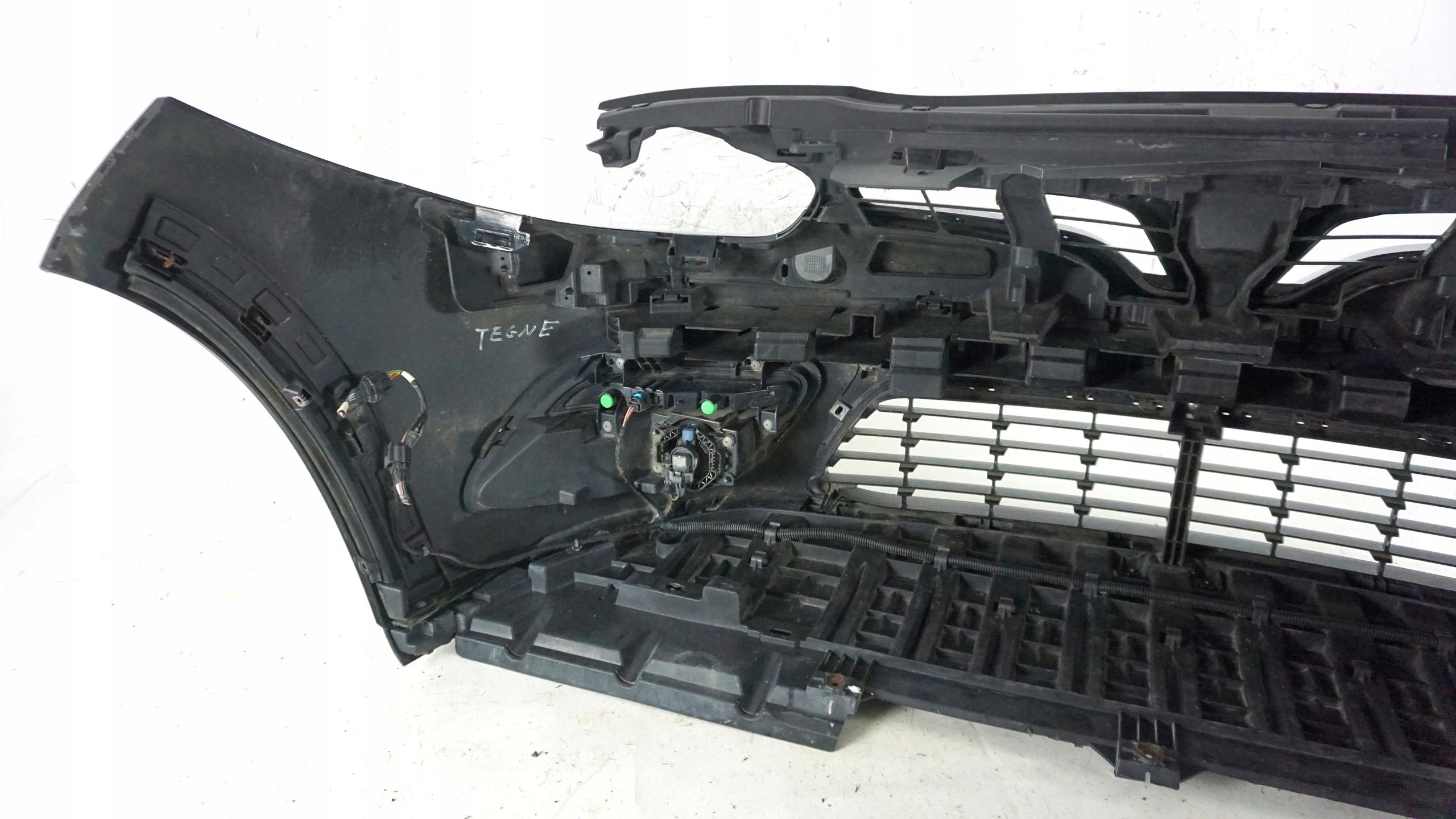 bumper front front RENAULT FLUENCE LIFT 13-16 LED DRL TEGNE grille