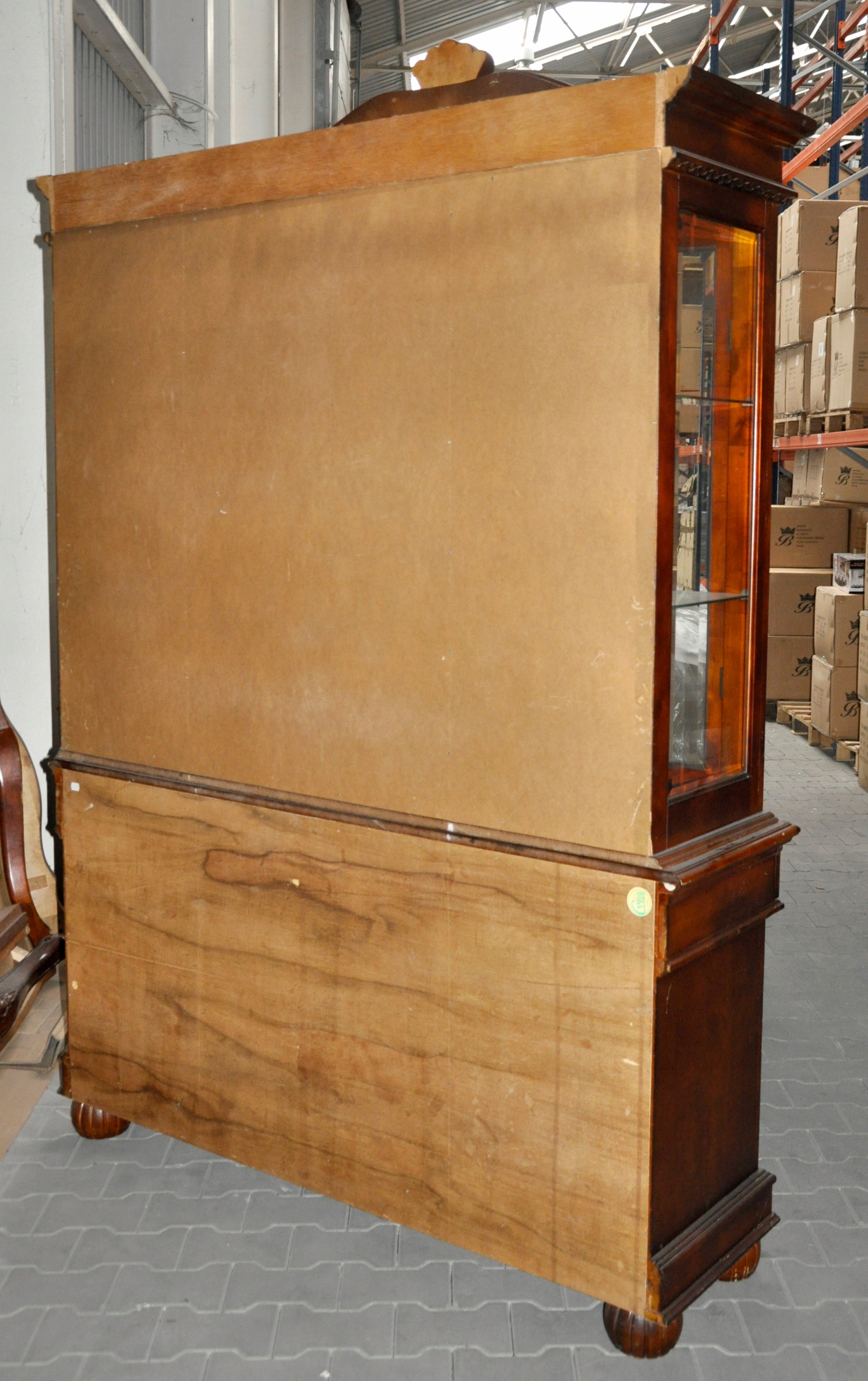 Witryna Kredens Serwantka Przeszklona do Salonu Drewno Mahoń Szerokość mebla 150 cm