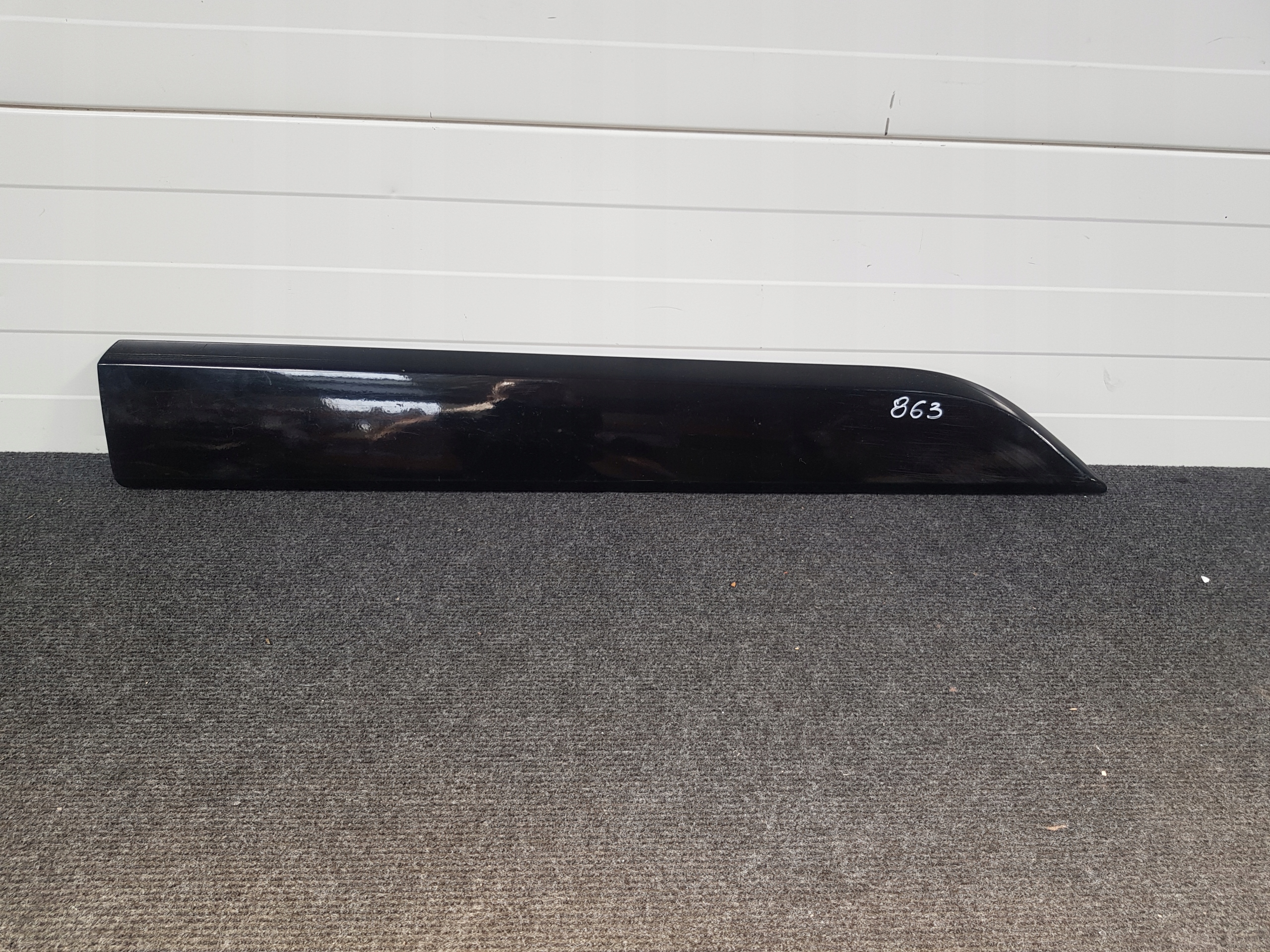 LISTWA PRAWA DRZWI FORD TRANSIT CUSTOM