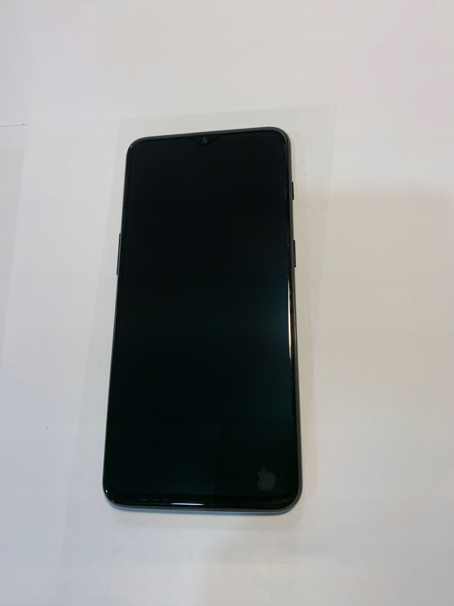 Смартфон OnePlus 6T 6 ГБ / 128 ГБ 4G (LTE) черный