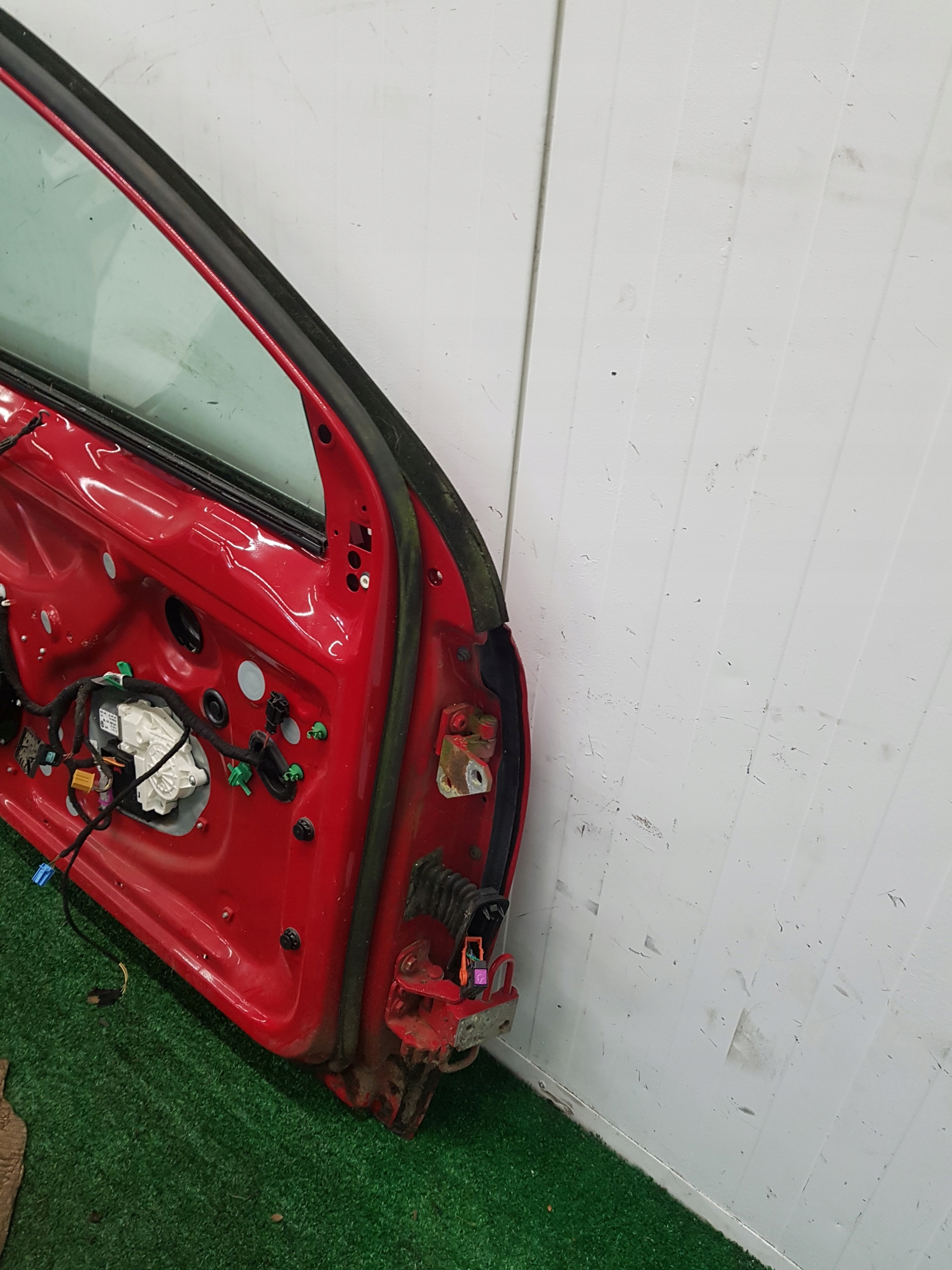 door left front VOLKSWAGEN GOLF 6 2011 KOMBI