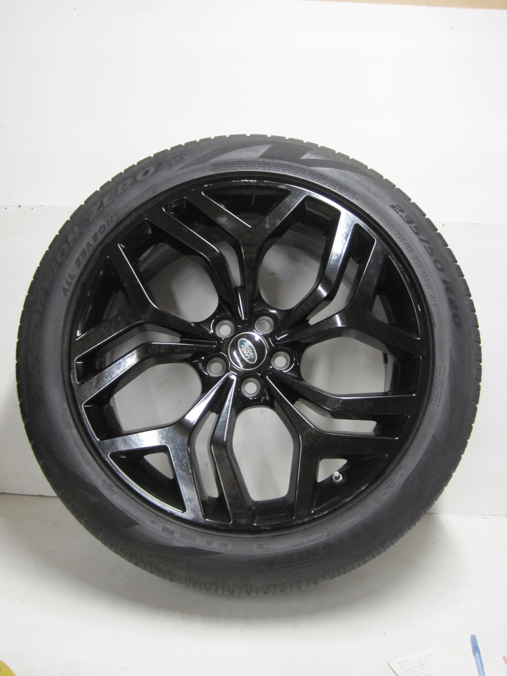 wheels discs tyres Range Rover Evoque II R20 R19 K8D2-1007-PA