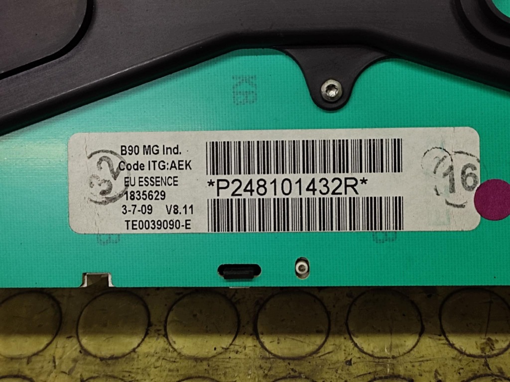 DACIA SANDERO 1.4 running board starter