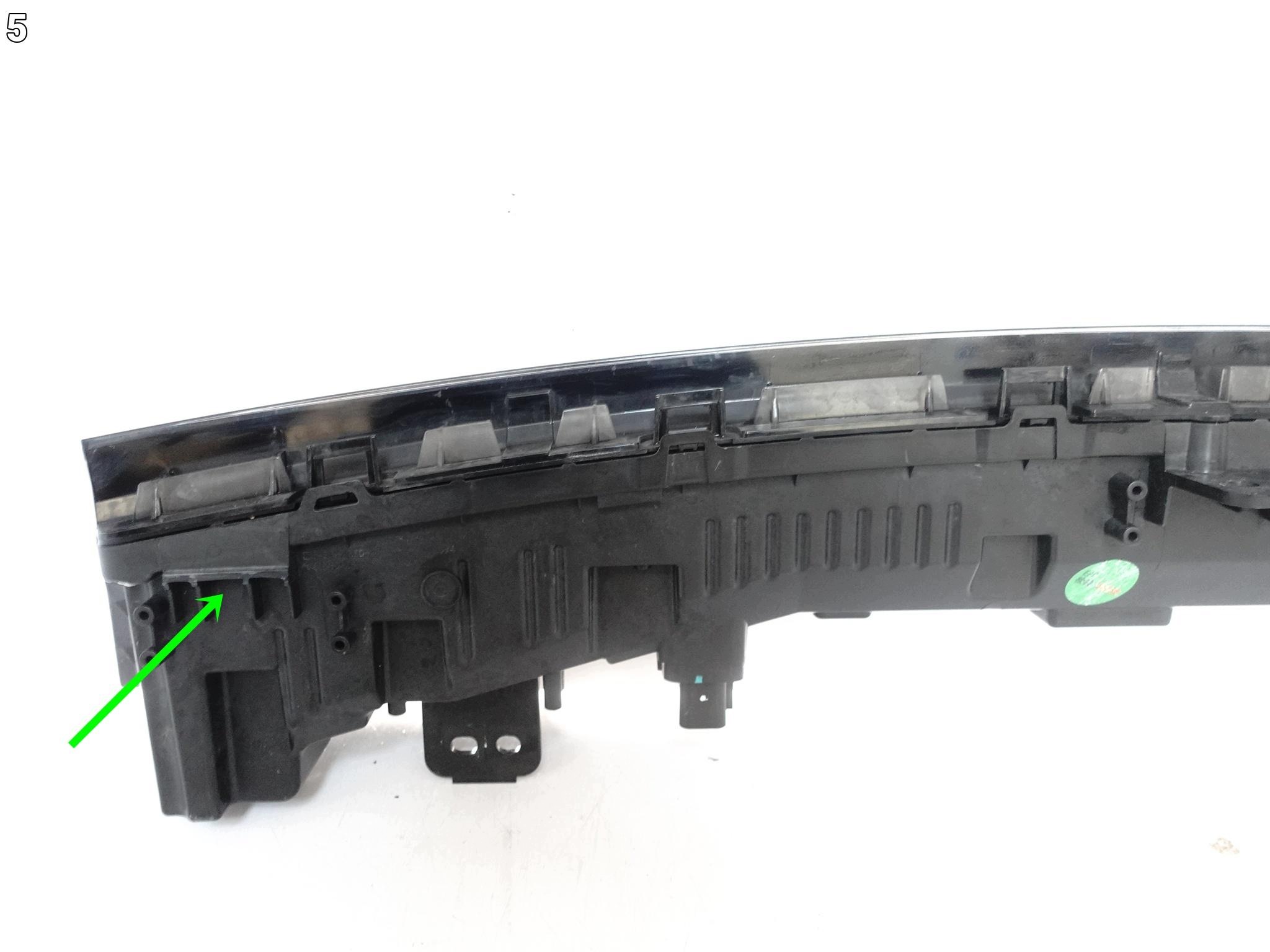 SMART #1 22- light cap central LED HIGH front EUROPA