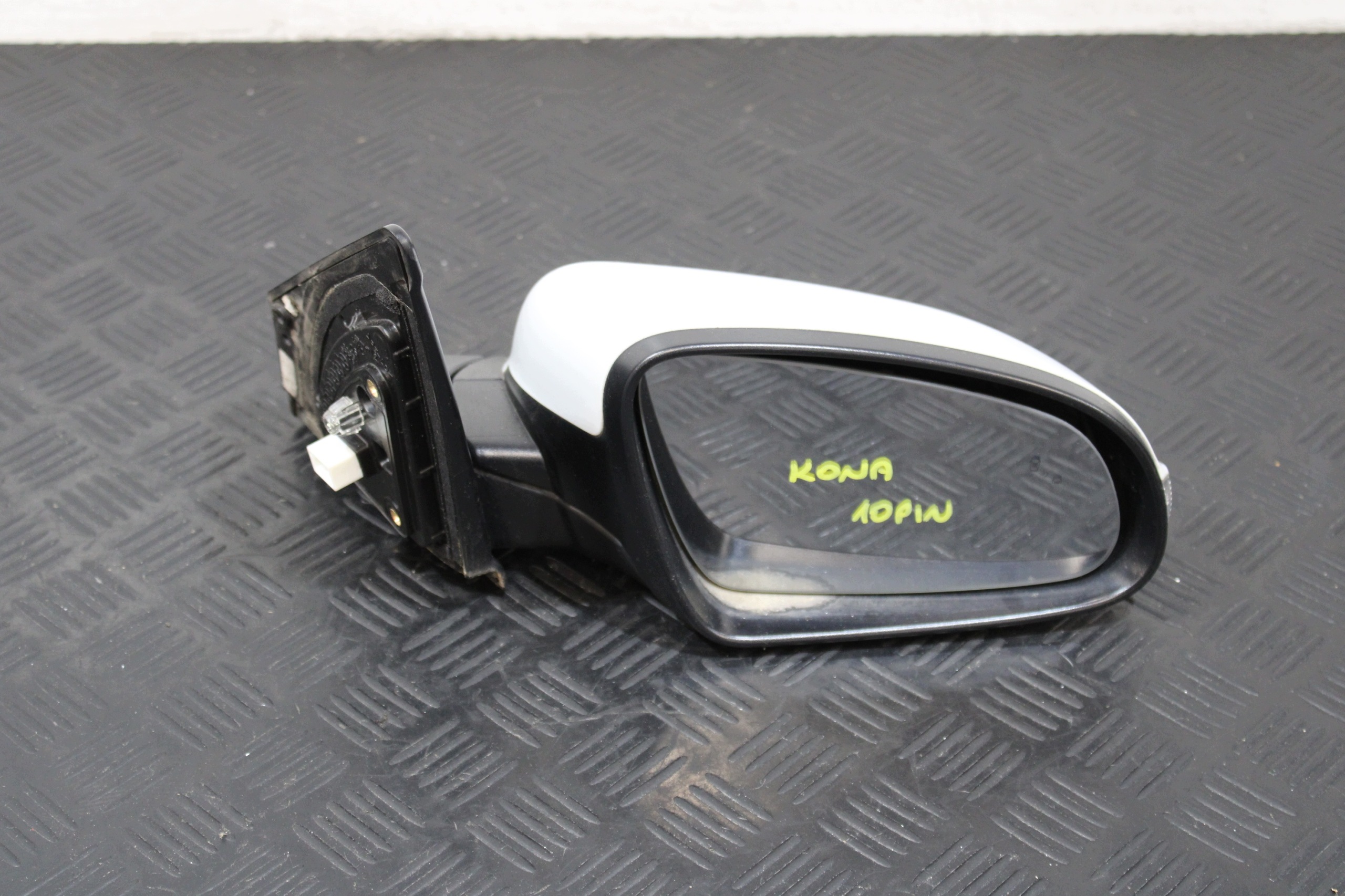 mirror exterior right 10 vertical HYUNDAI KONA 1.6 CRDI