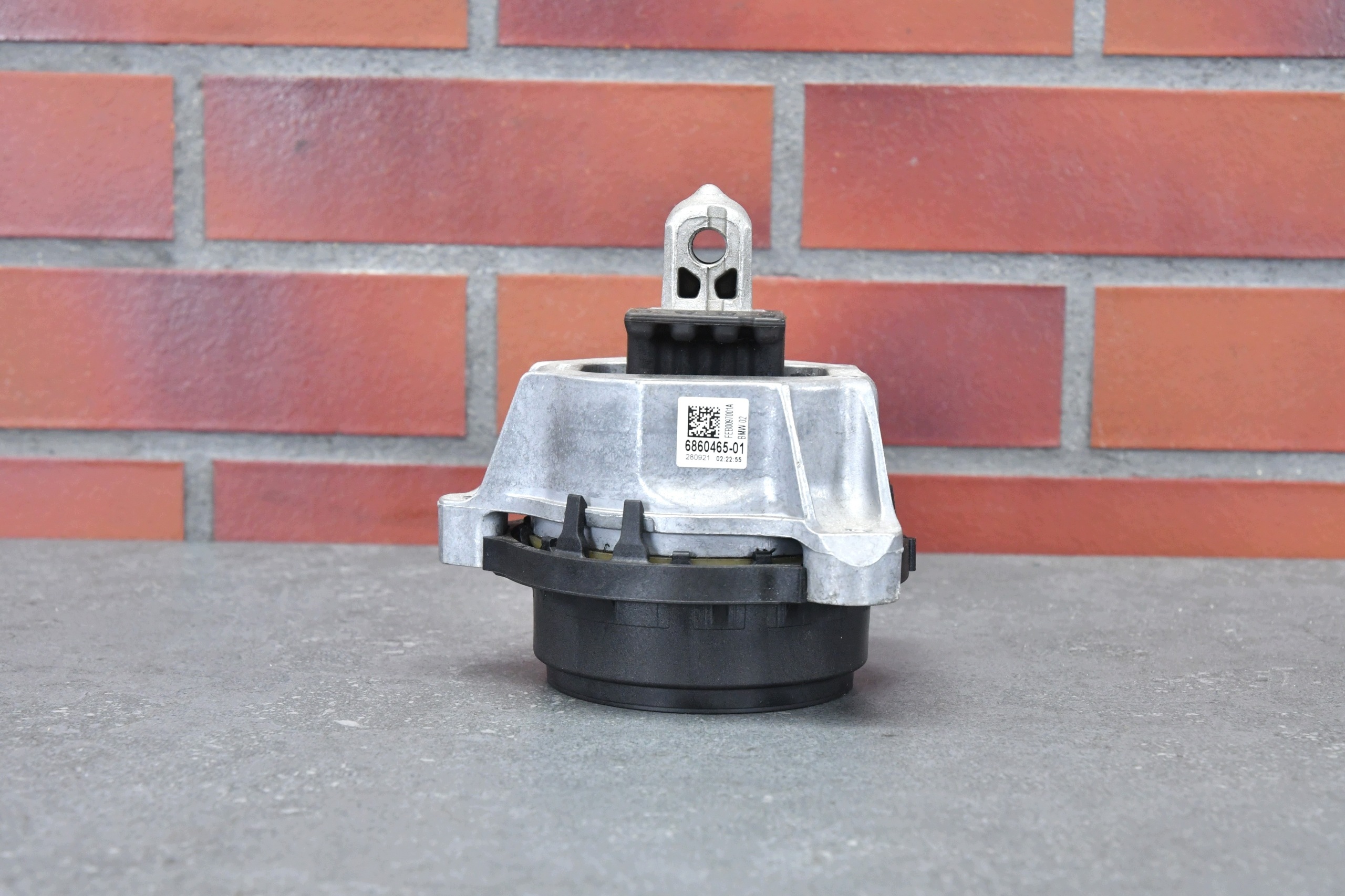 engine mount left BMW 2 G42 3 G20 G21 4 G22 G23 G26 6860465 39km!