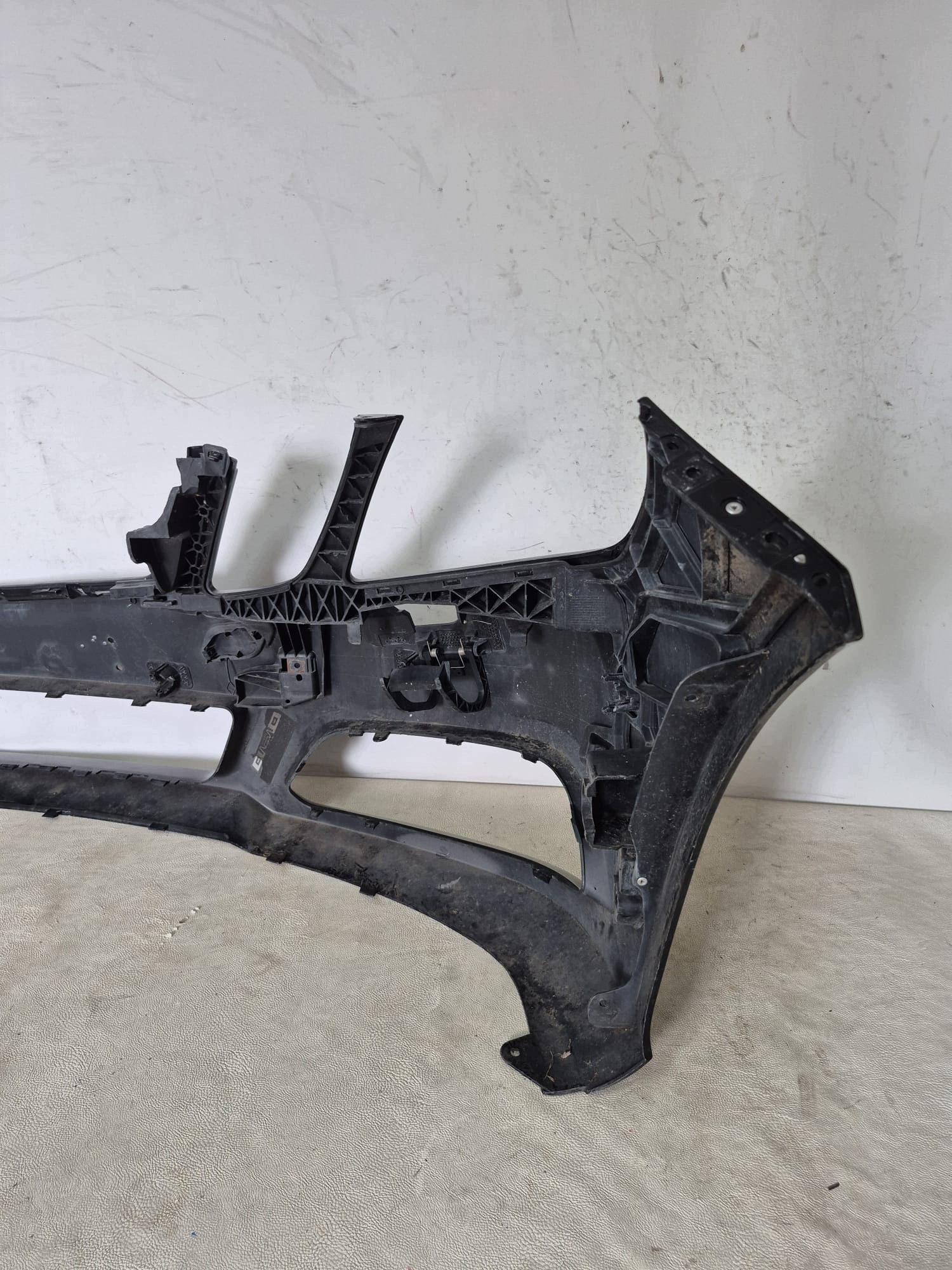 MERCEDES E-KLASA W212 AVANTGARDE 09-13 bumper front front 6XPDC SPR