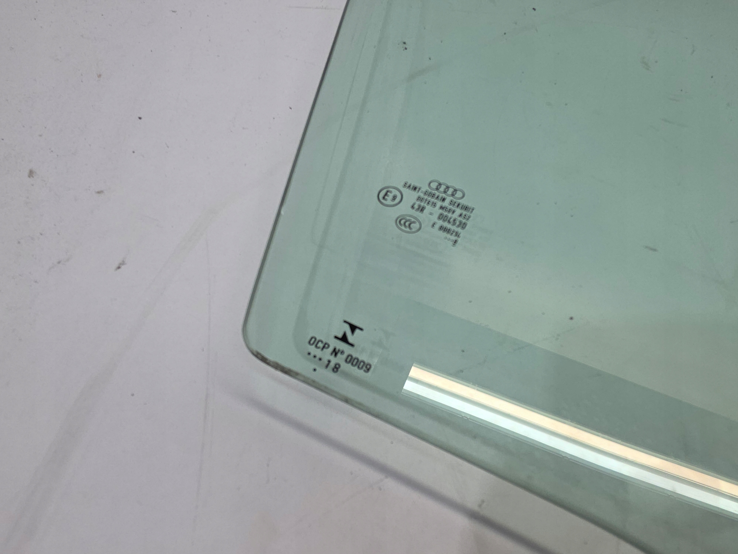 window side door right front AUDI Q5 FY 80A 2018 80A845202A